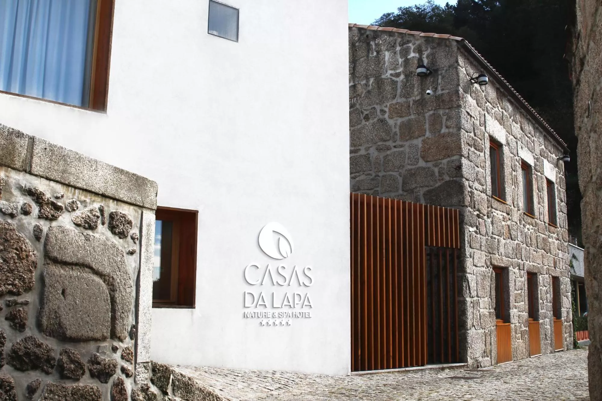 Property building in Casas Da Lapa, Nature & Spa Hotel