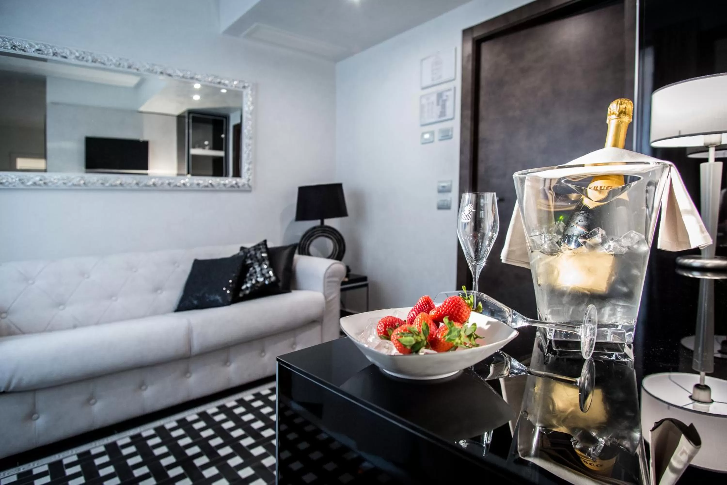 Seating area in Best Western Premier Milano Palace Hotel