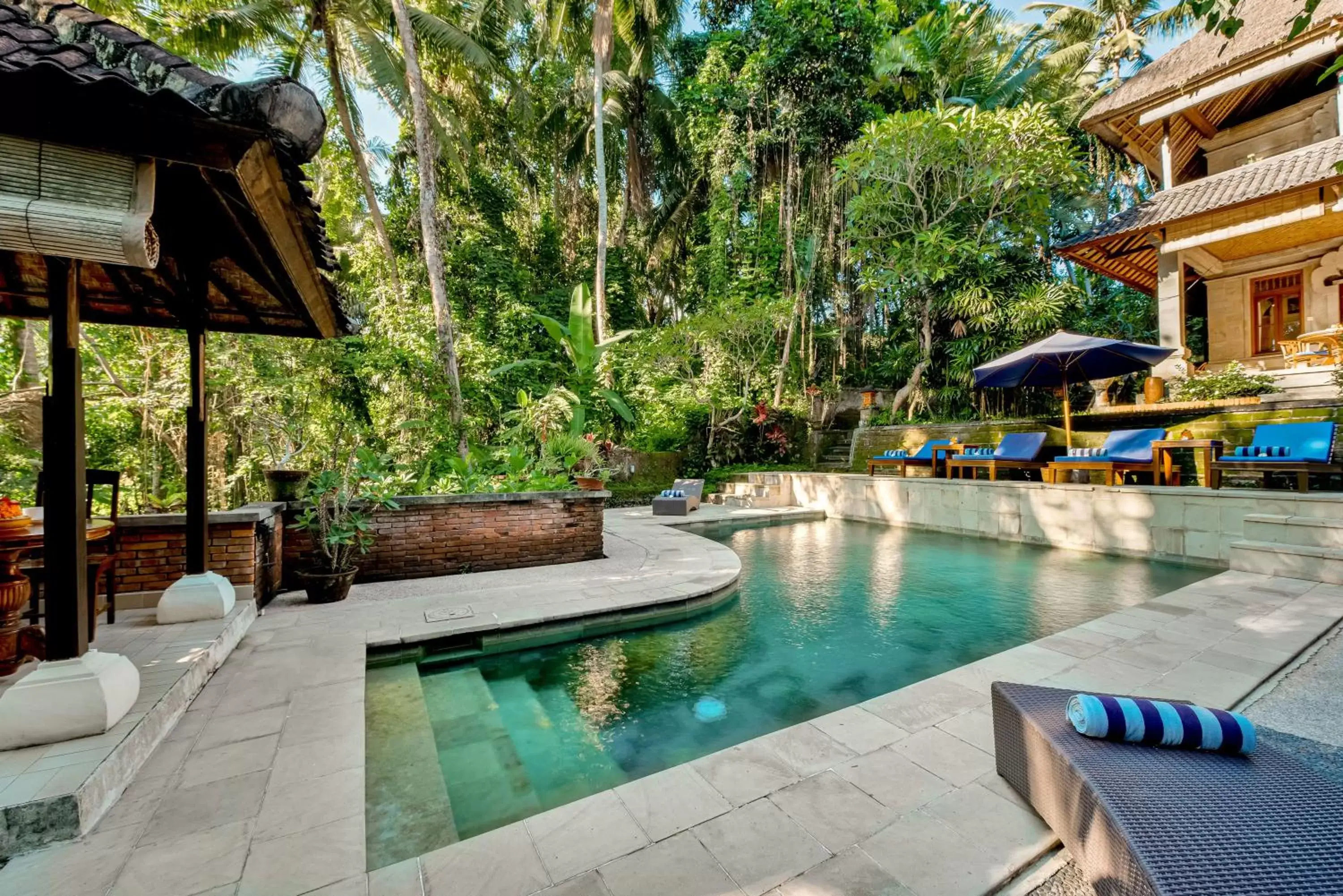Queen Room with Pool View in Kebun Indah Ubud Queen Room with Pool View in Kebun Indah Ubud