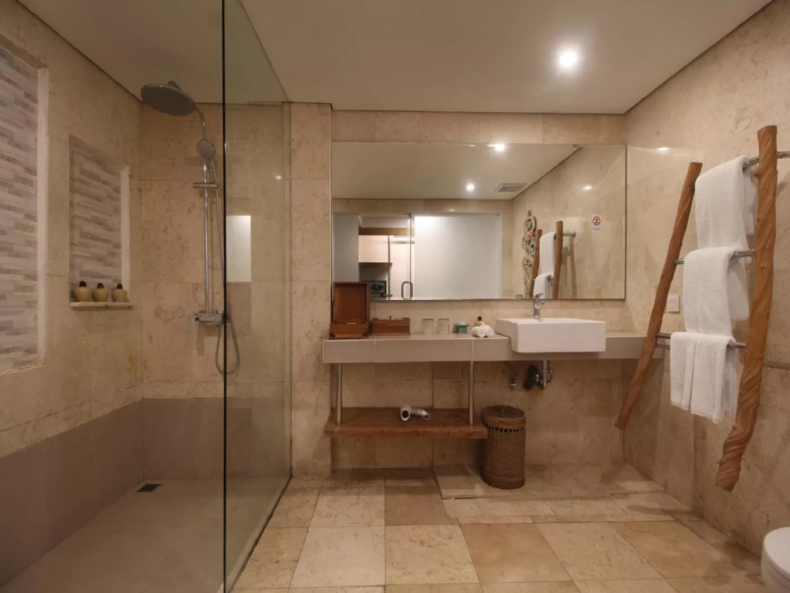 Bathroom in AlamKulkul Boutique Resort