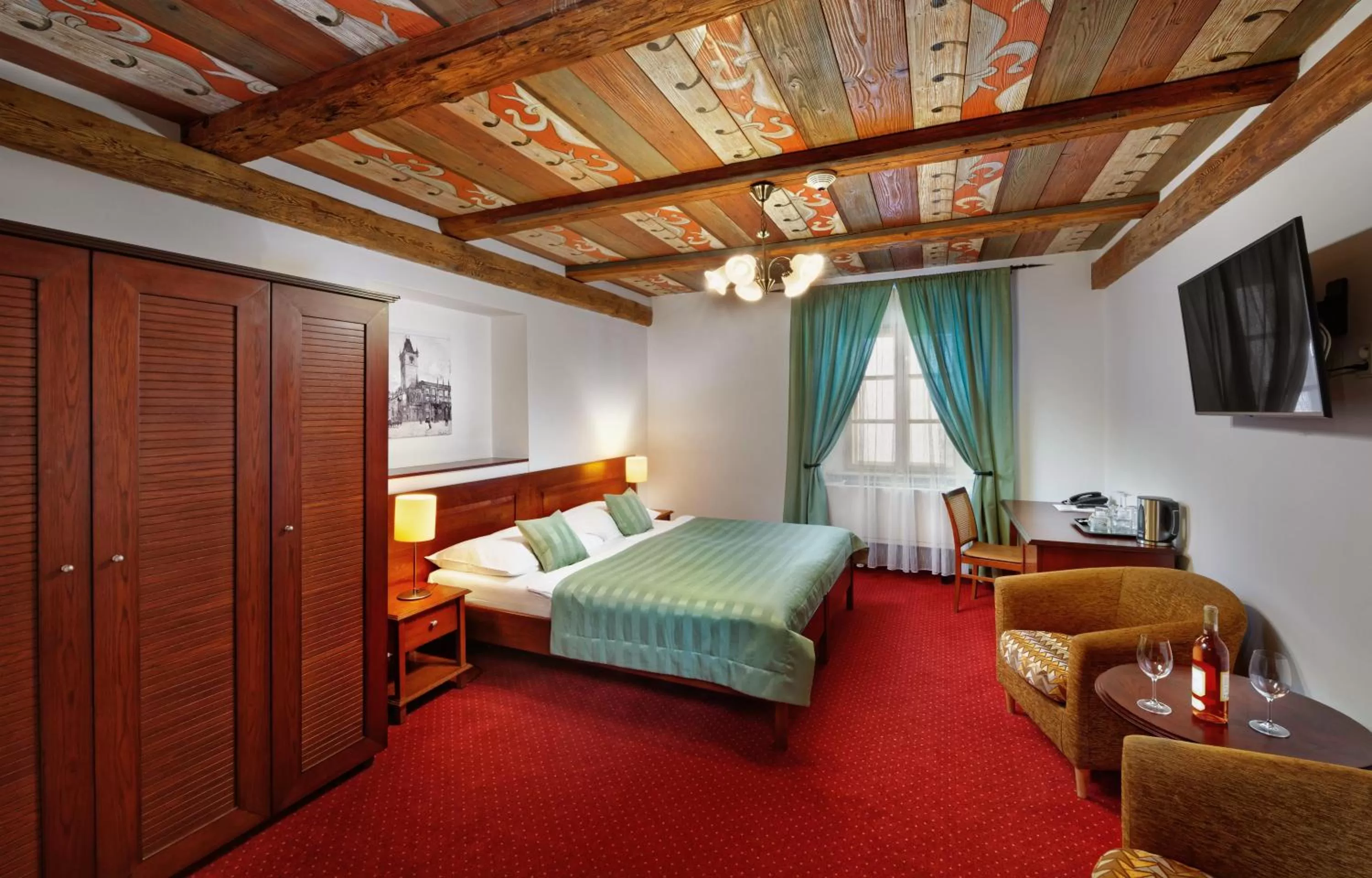 Photo of the whole room, Bed in Hotel Lippert