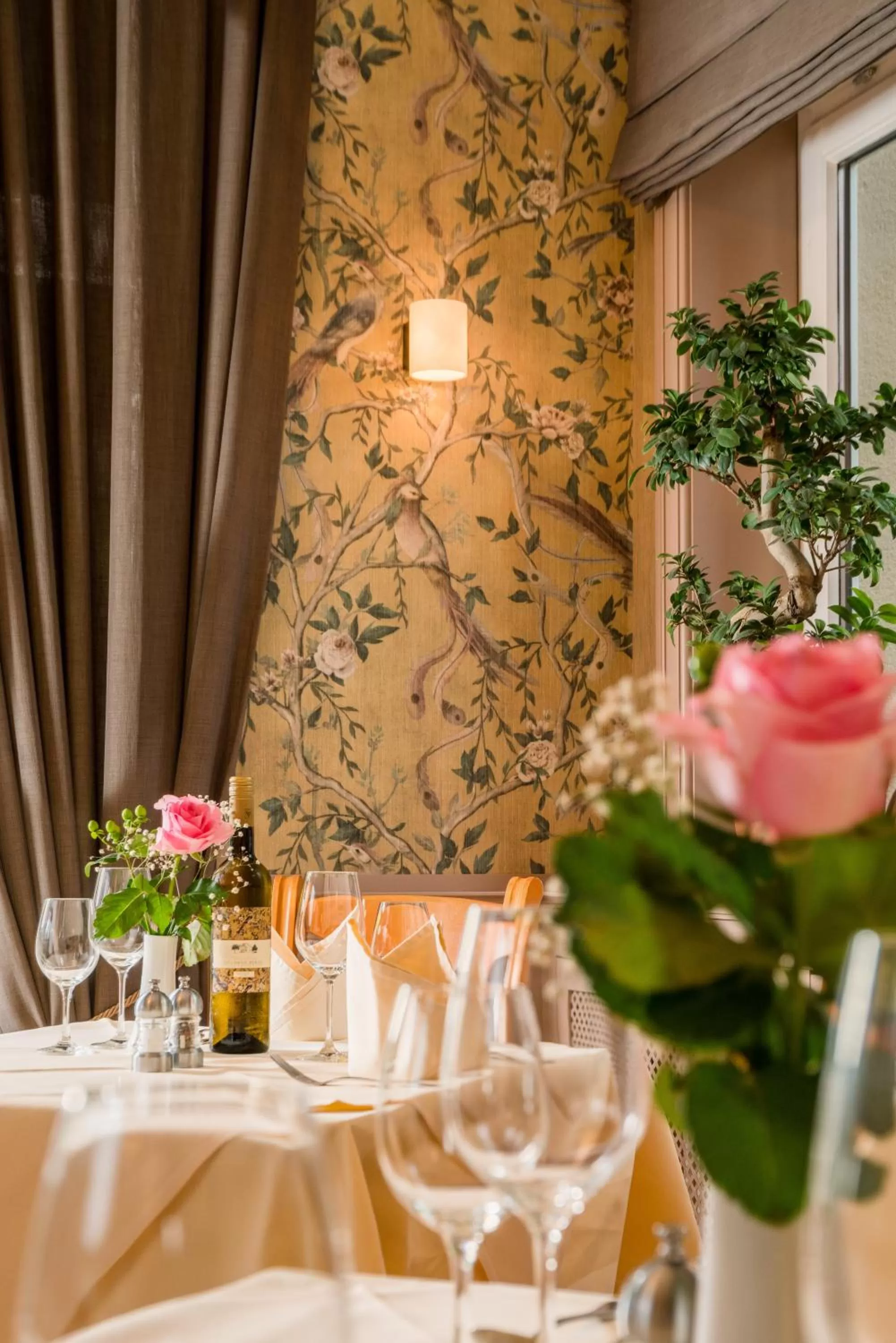 Restaurant/places to eat in Parkhotel Güldene Berge