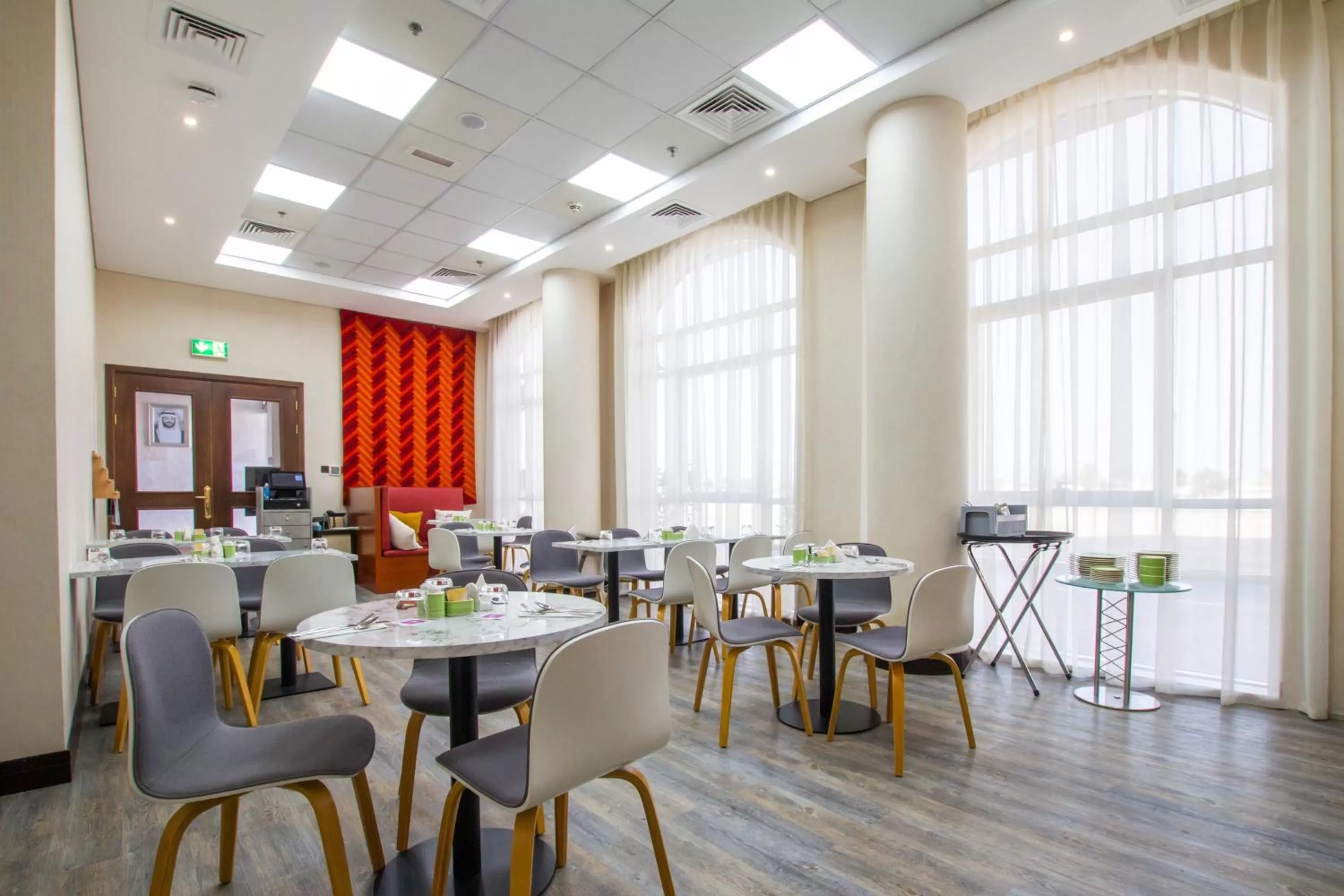 Restaurant/places to eat in TIME Express Hotel Al Khan