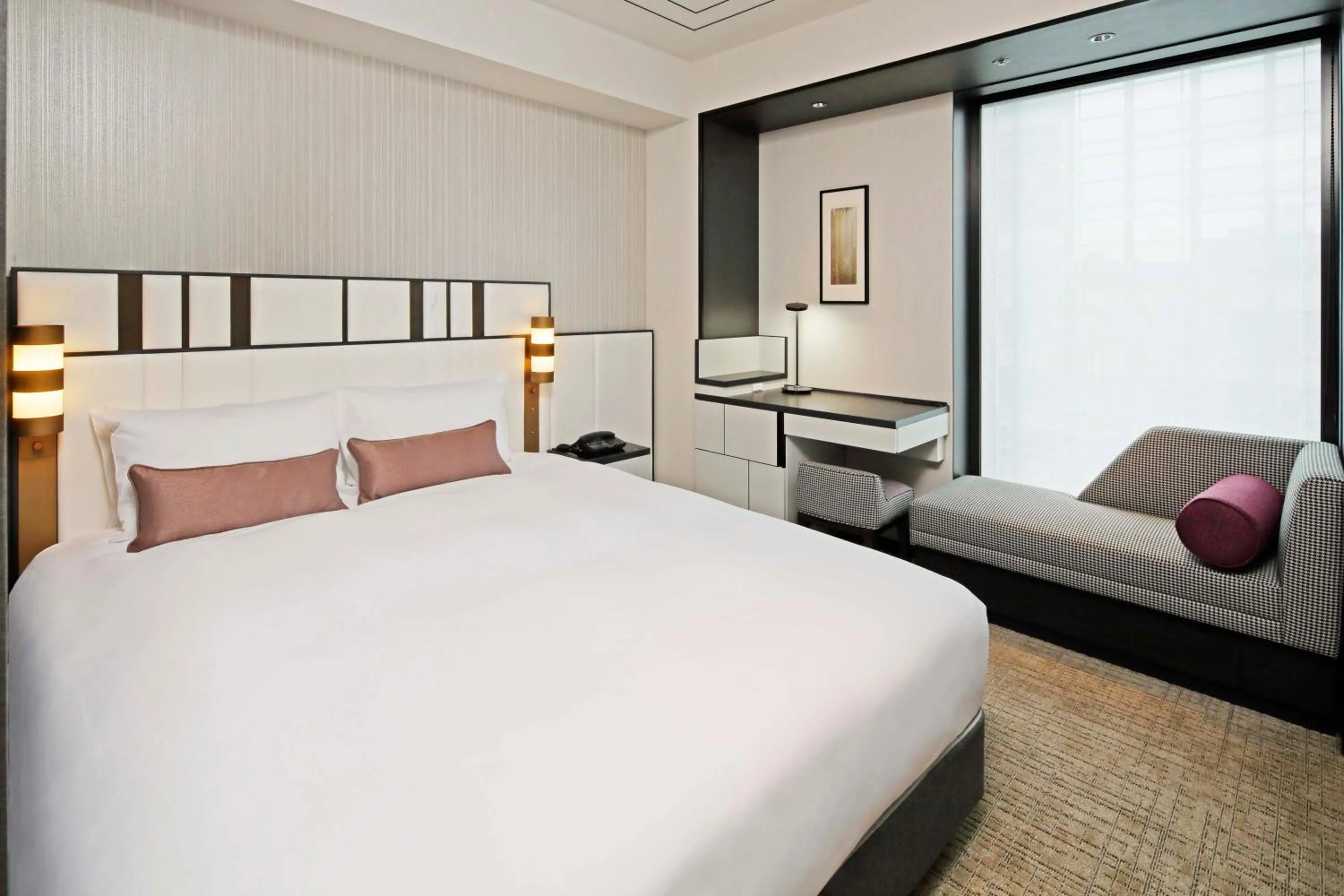 Photo of the whole room, Bed in KOKO HOTEL Premier Nihonbashi Hamacho