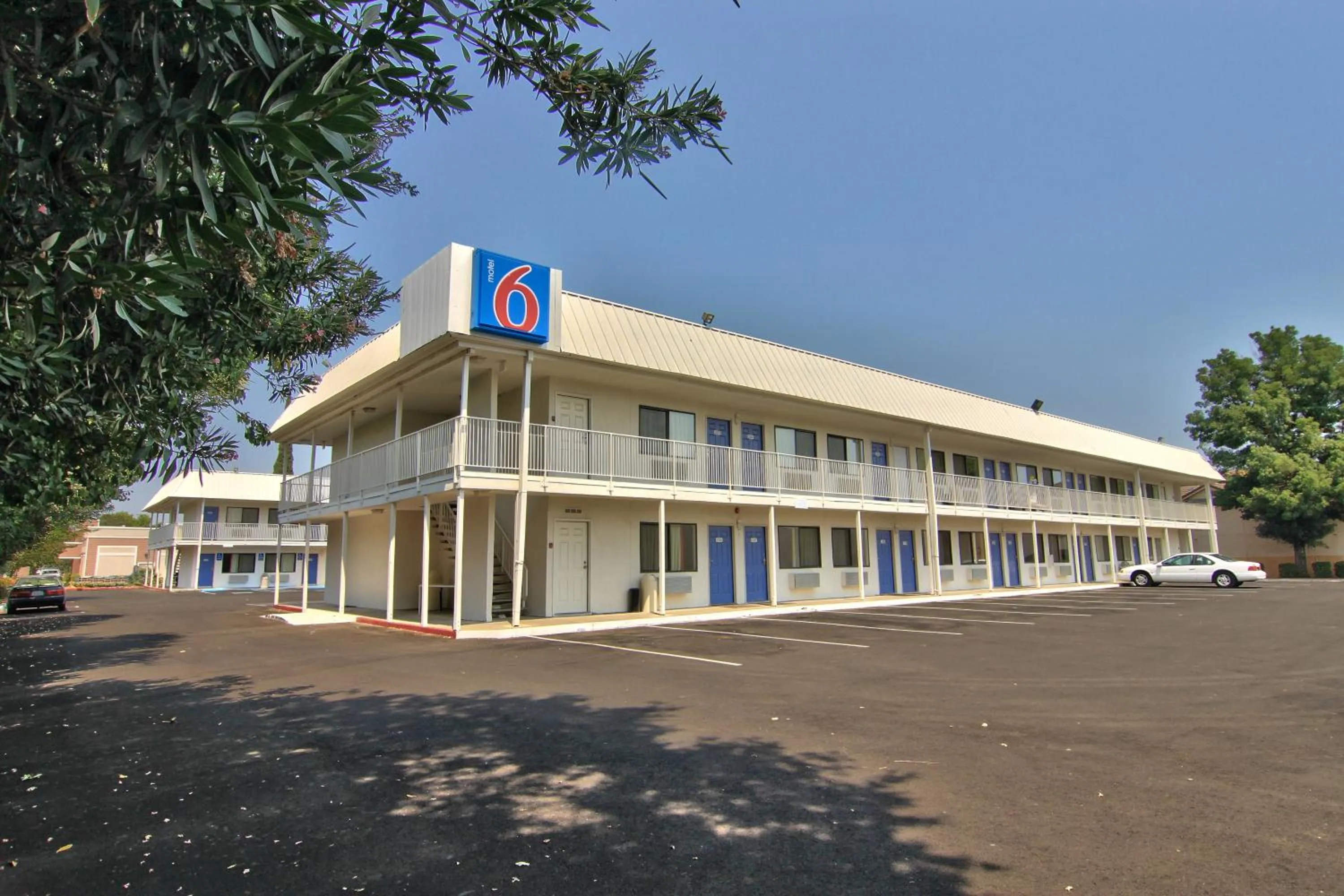 Property building in Motel 6-Woodland, CA Sacramento Airport