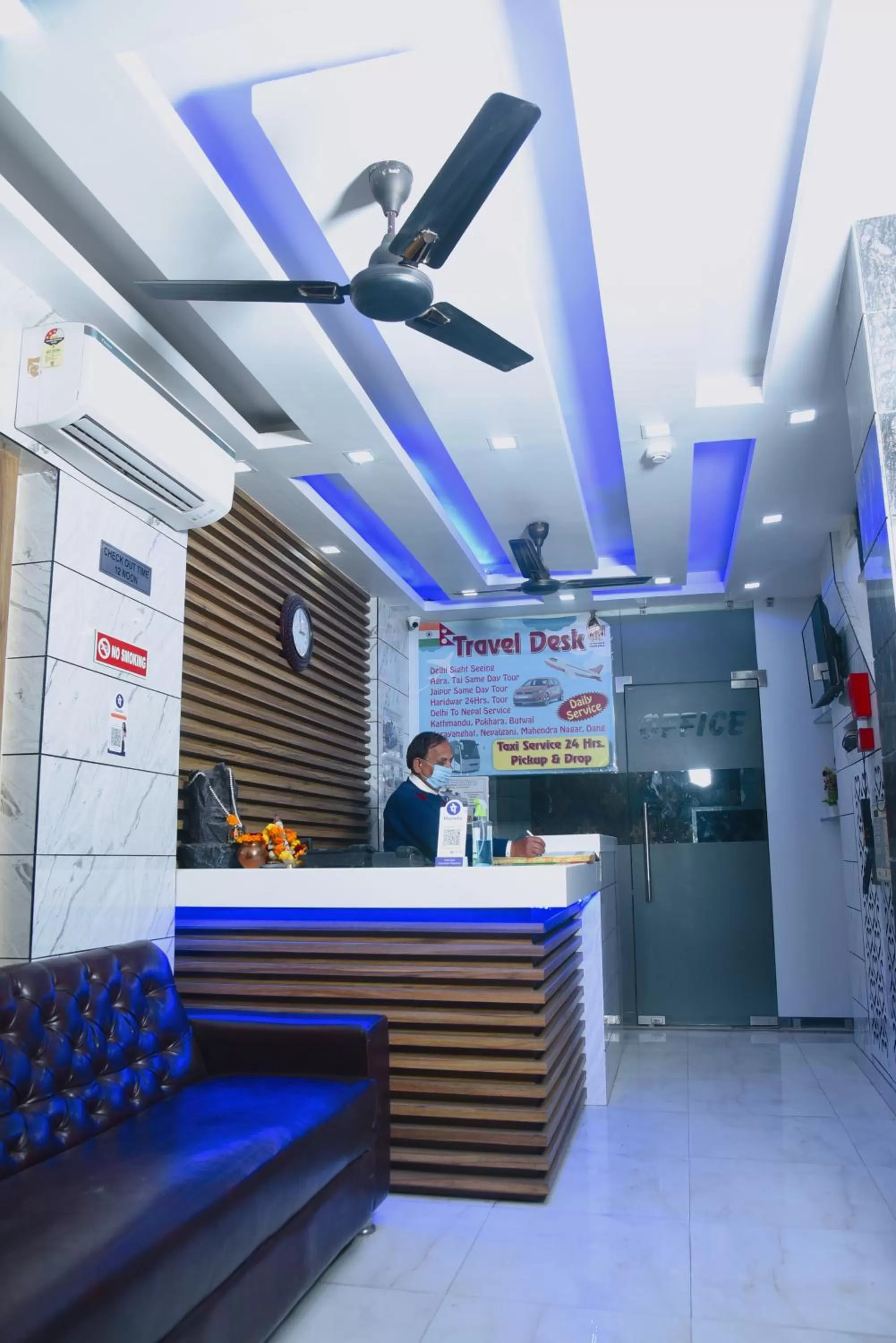 Property building, Lobby/Reception in Hotel Delhi Darshan Deluxe-By RSL Hospitality