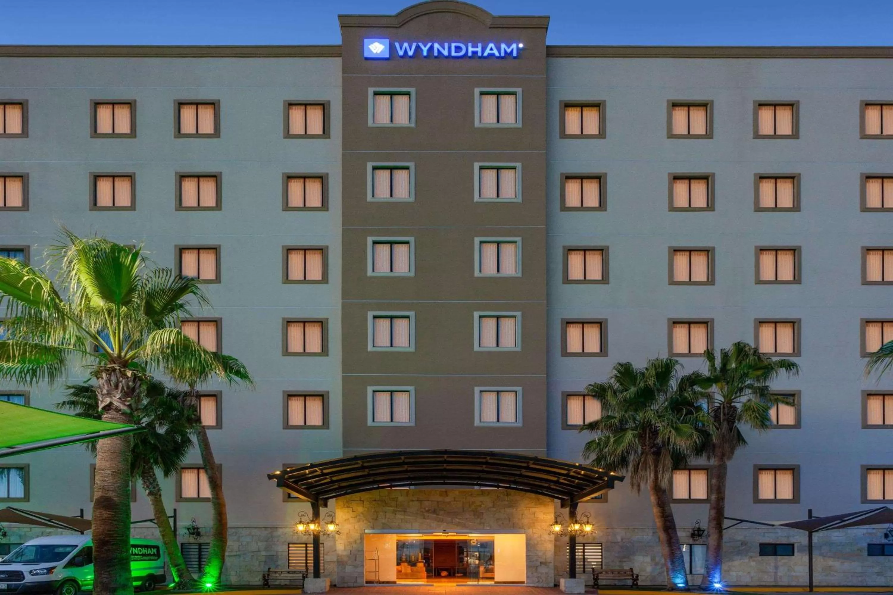 Property building in Wyndham Torreon