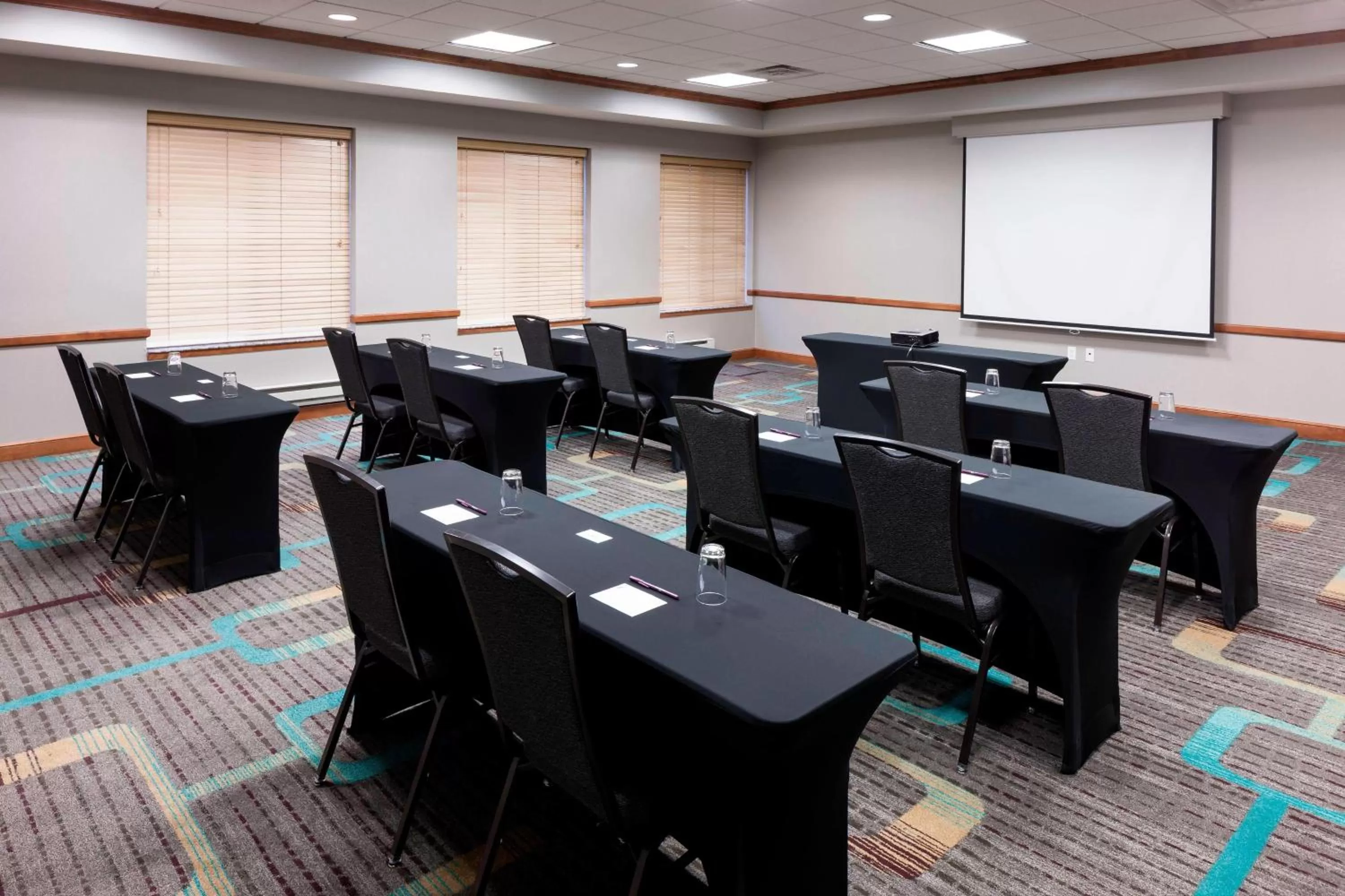 Meeting/conference room in Residence Inn by Marriott Chicago Lake Forest/Mettawa