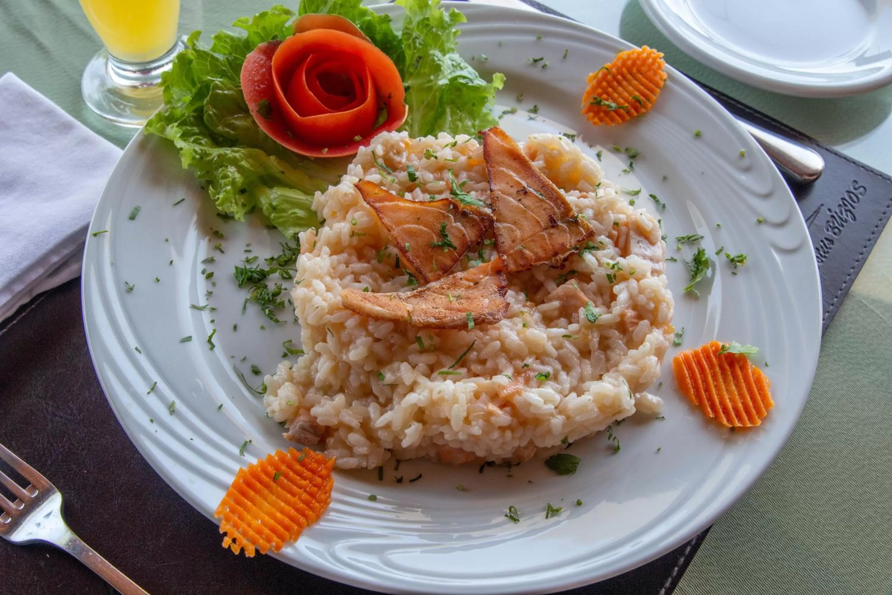 Food and drinks in Colonna Park Hotel