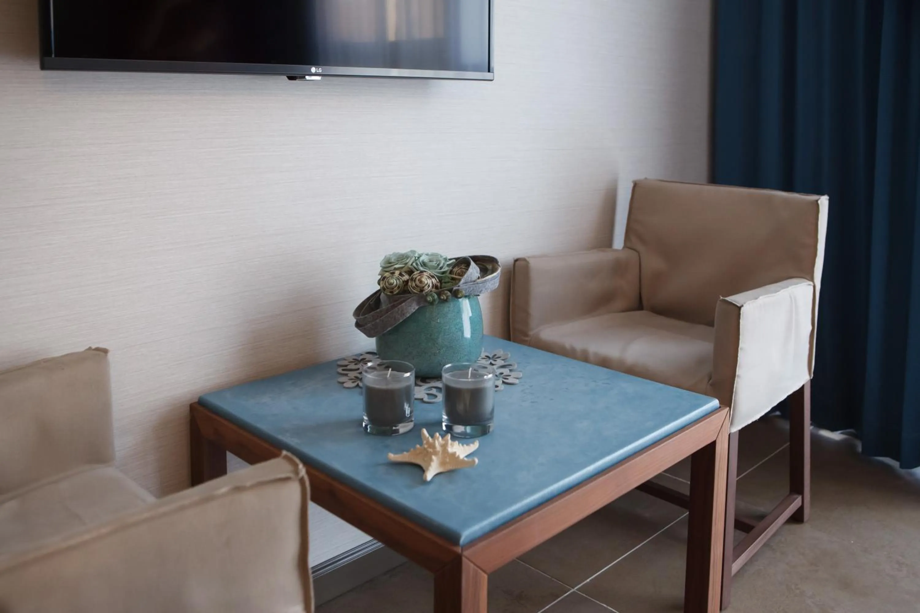 TV and multimedia in Medi Terre Boutique Hotel - By Saida Hotels