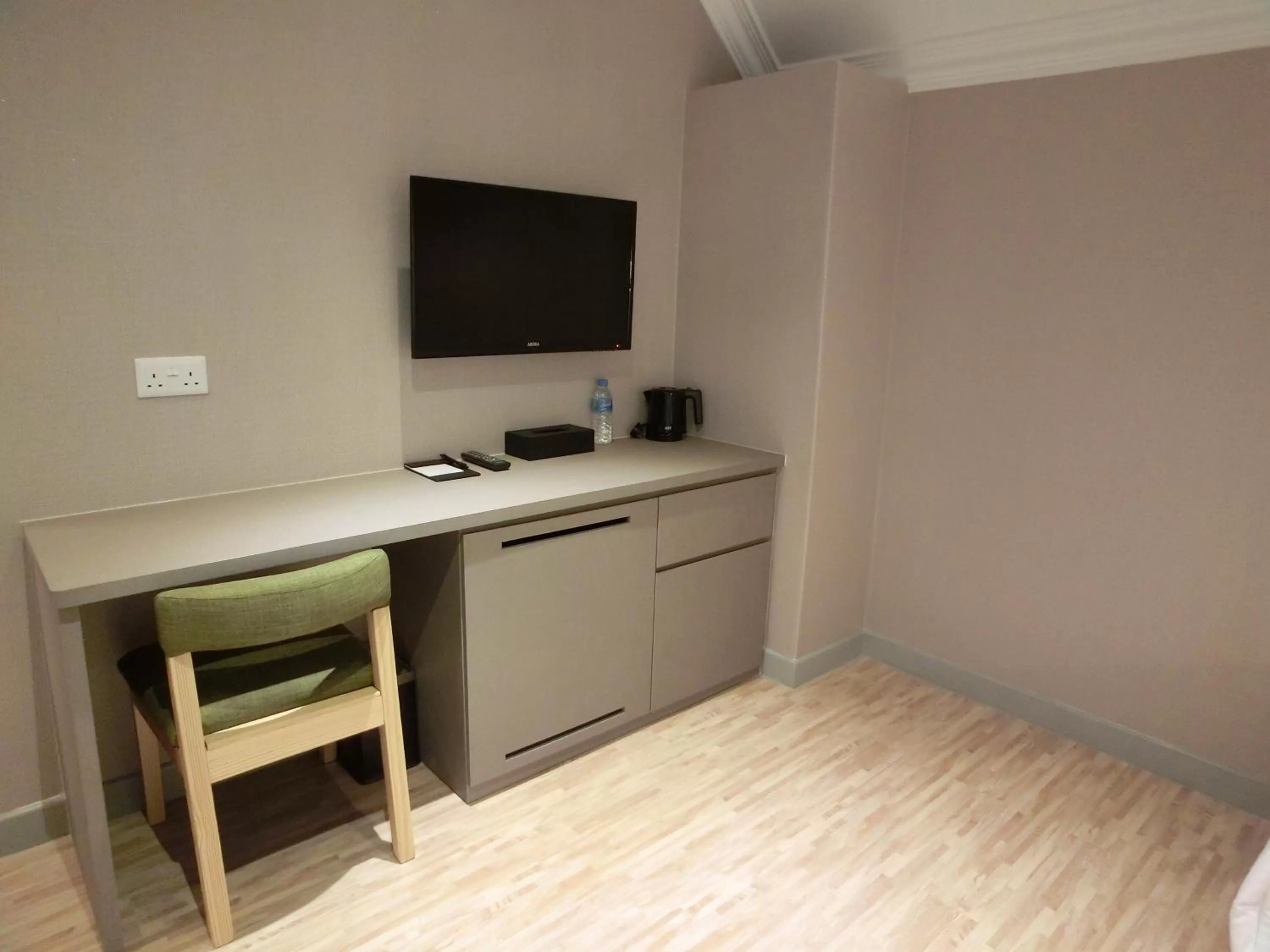 TV and multimedia in Champion Hotel