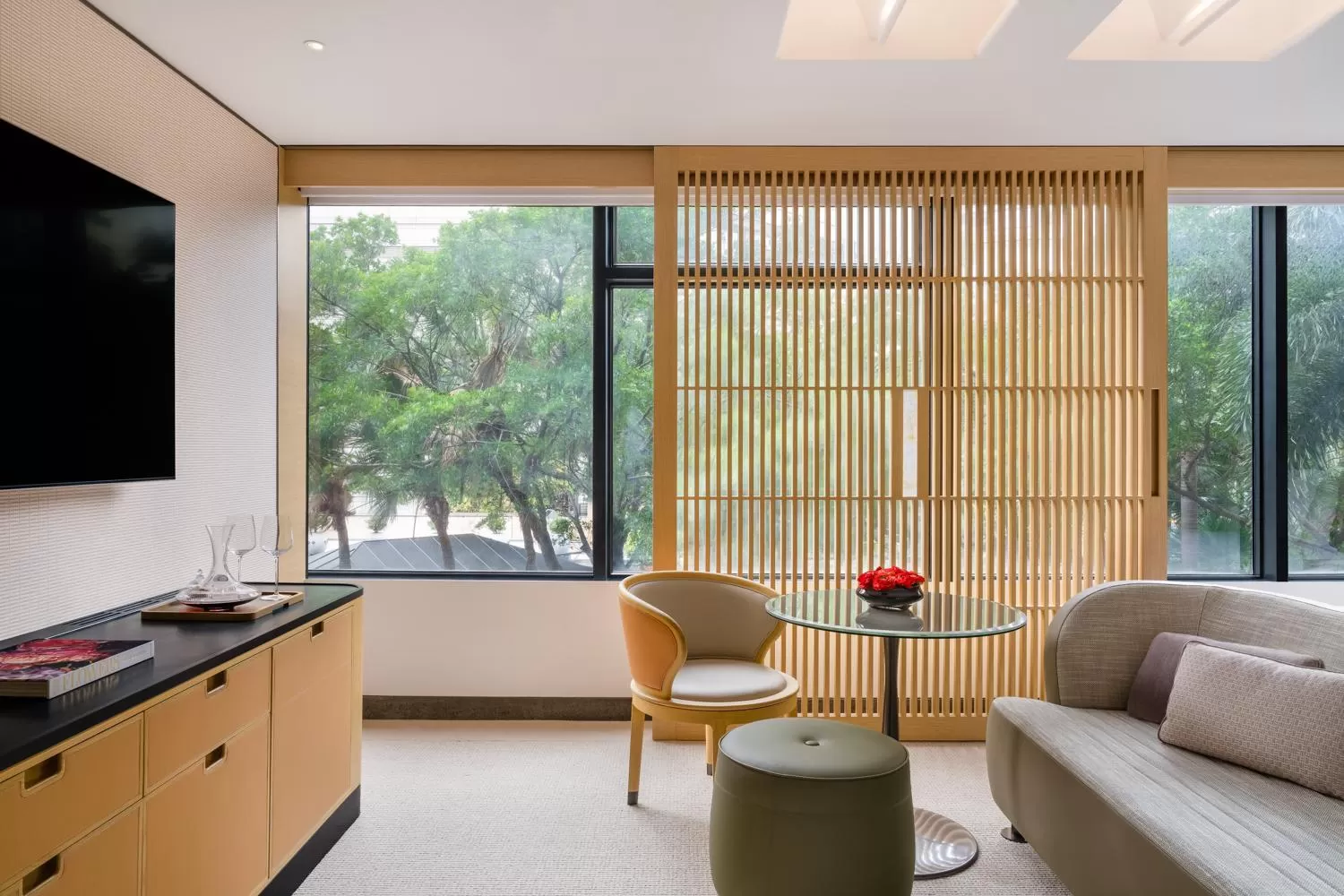 TV and multimedia in Regent Hong Kong