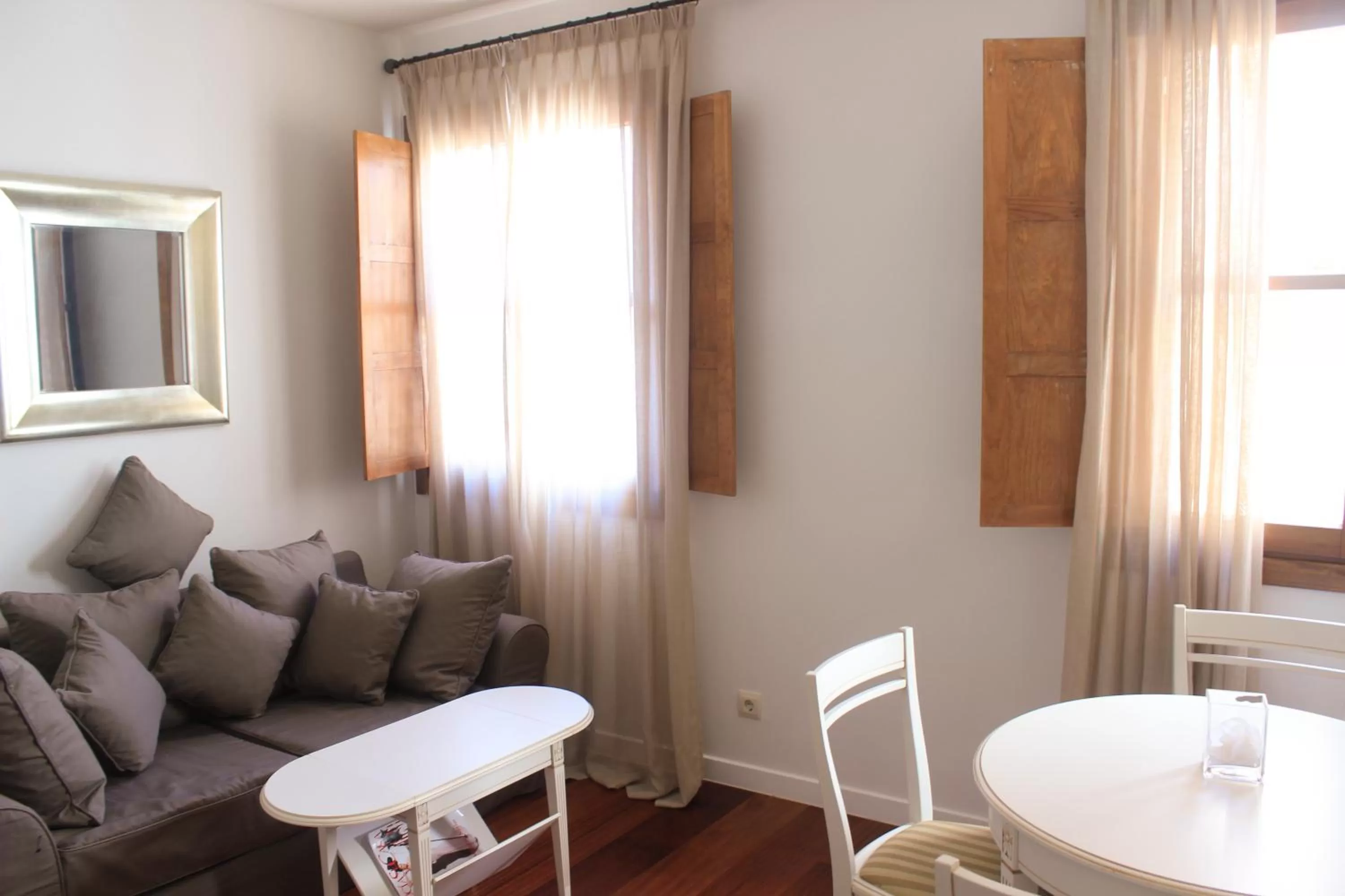 City view in Casa Urbana Suites