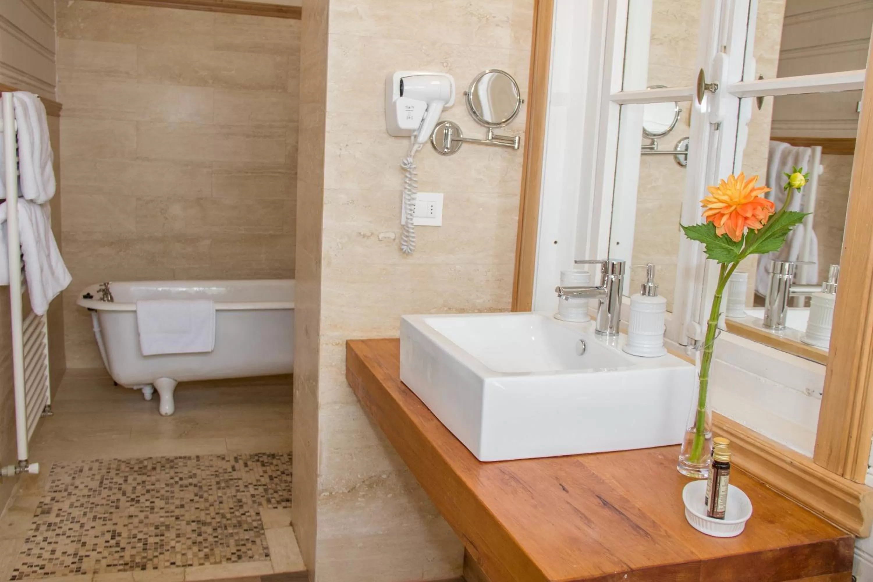 Shower in Hotel Boutique Casa Werner