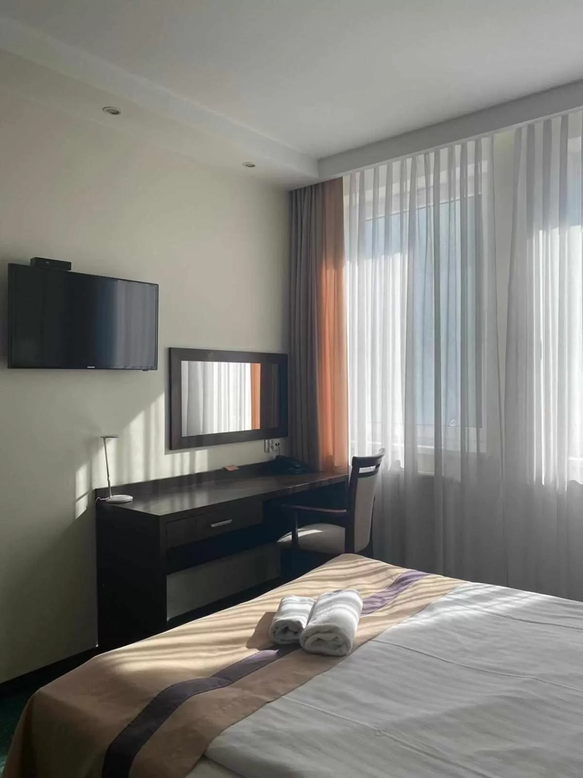 Bed in Hotel Maraton