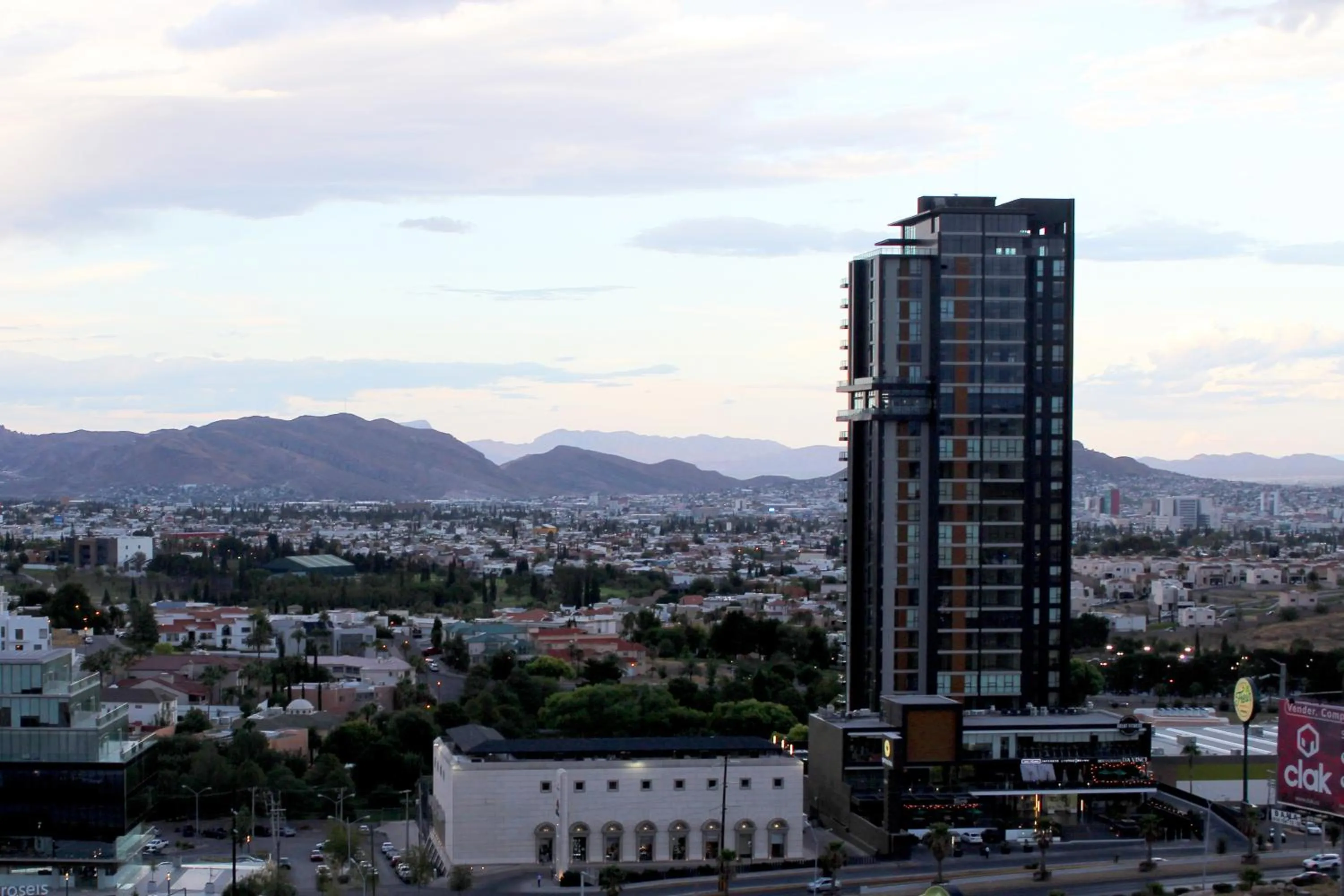 City view in Best Western Plus Chihuahua Juventud