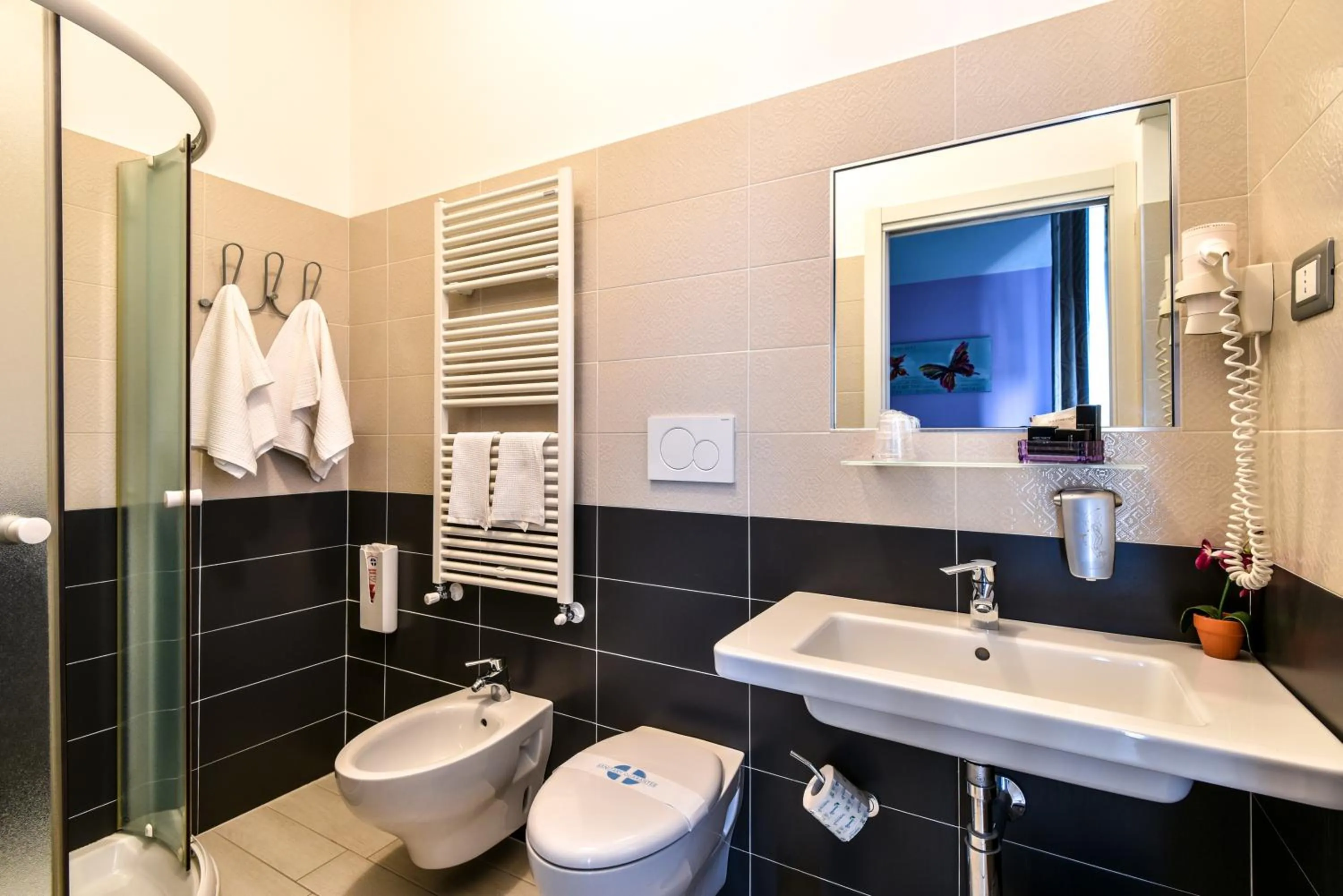 Bathroom in Hotel Villa Bianca