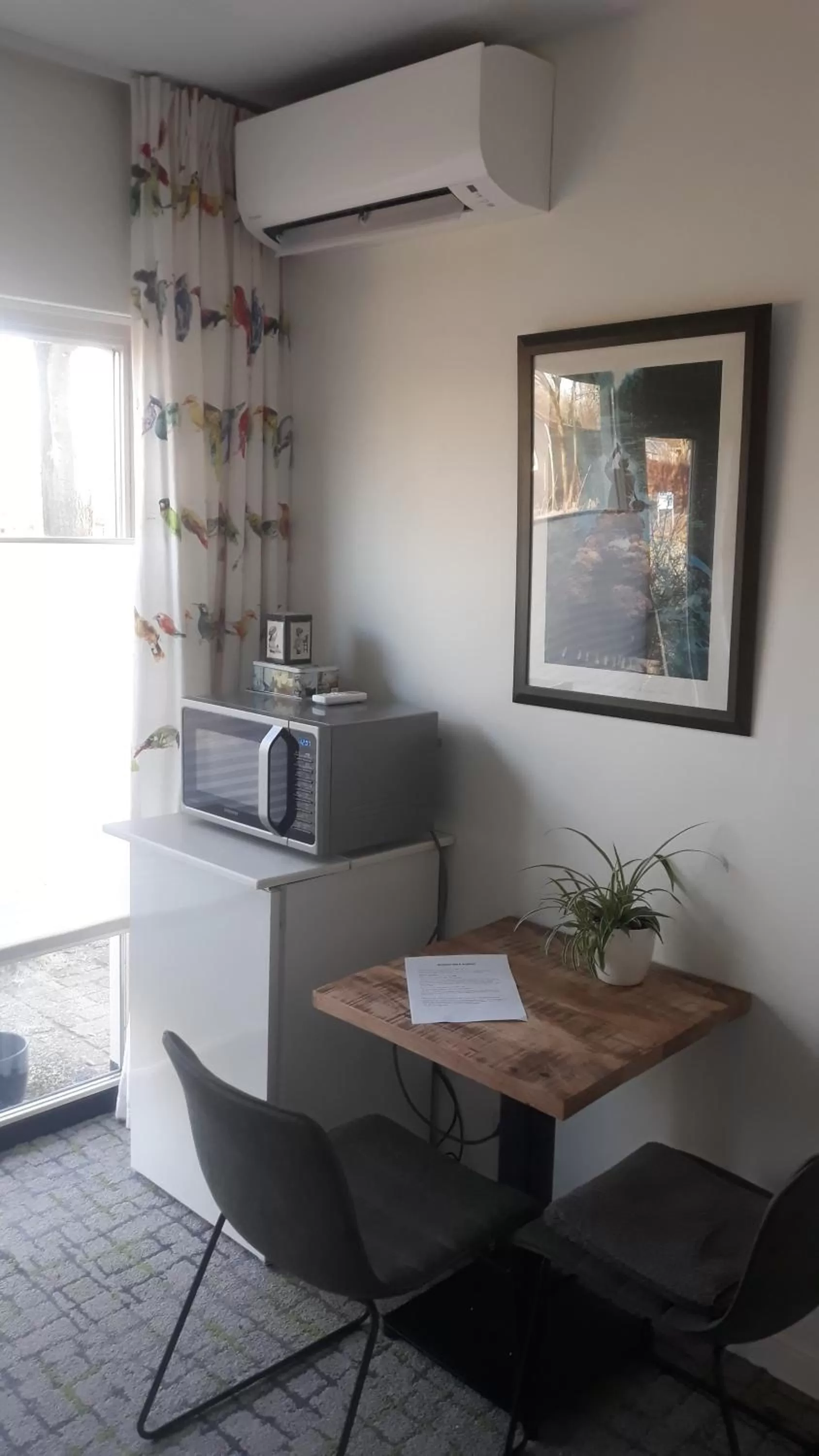 Seating area, Dining Area in Biesbosch Bed & Breakfast Werkendam