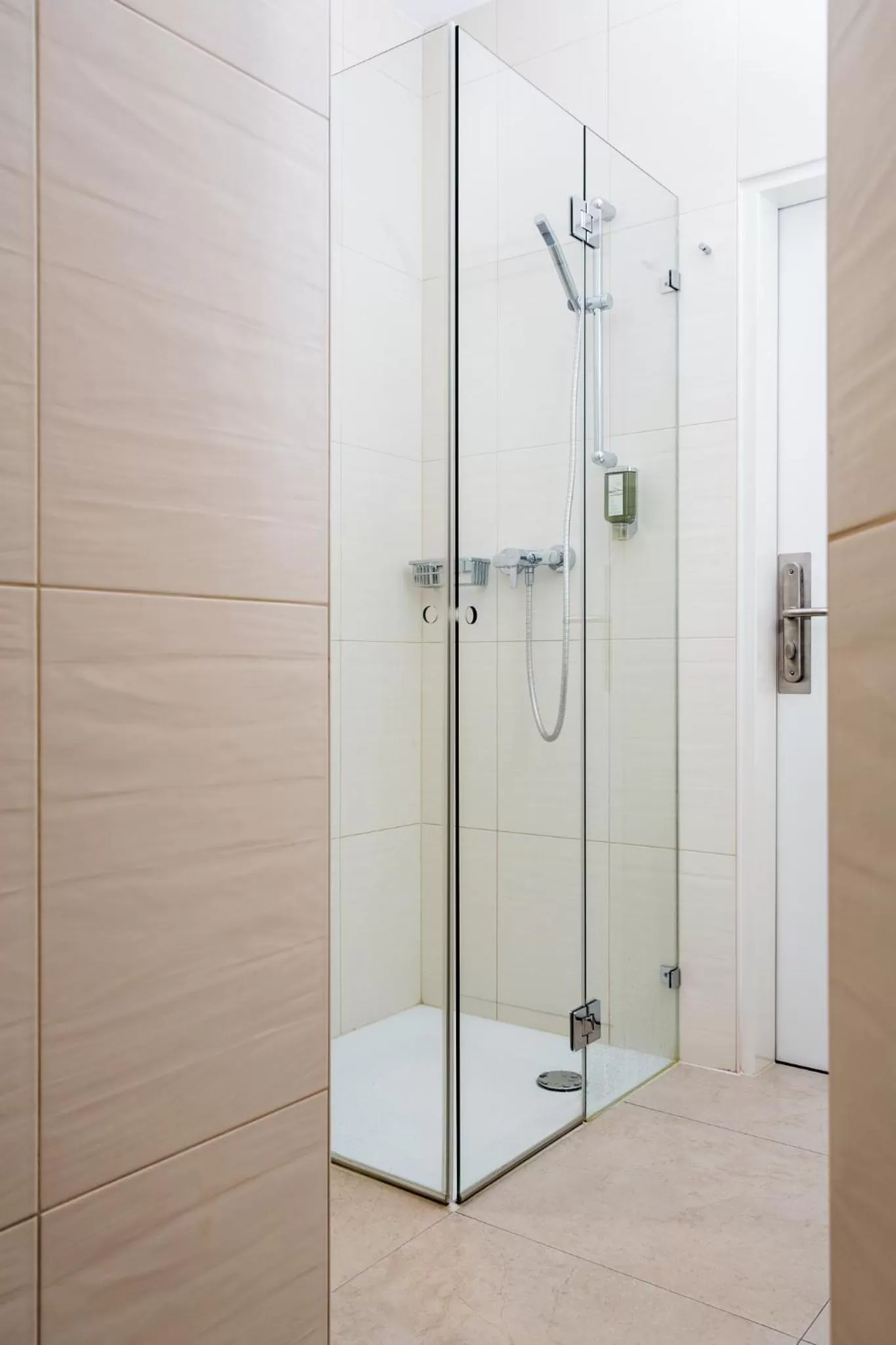 Bathroom in Hotel Wandl