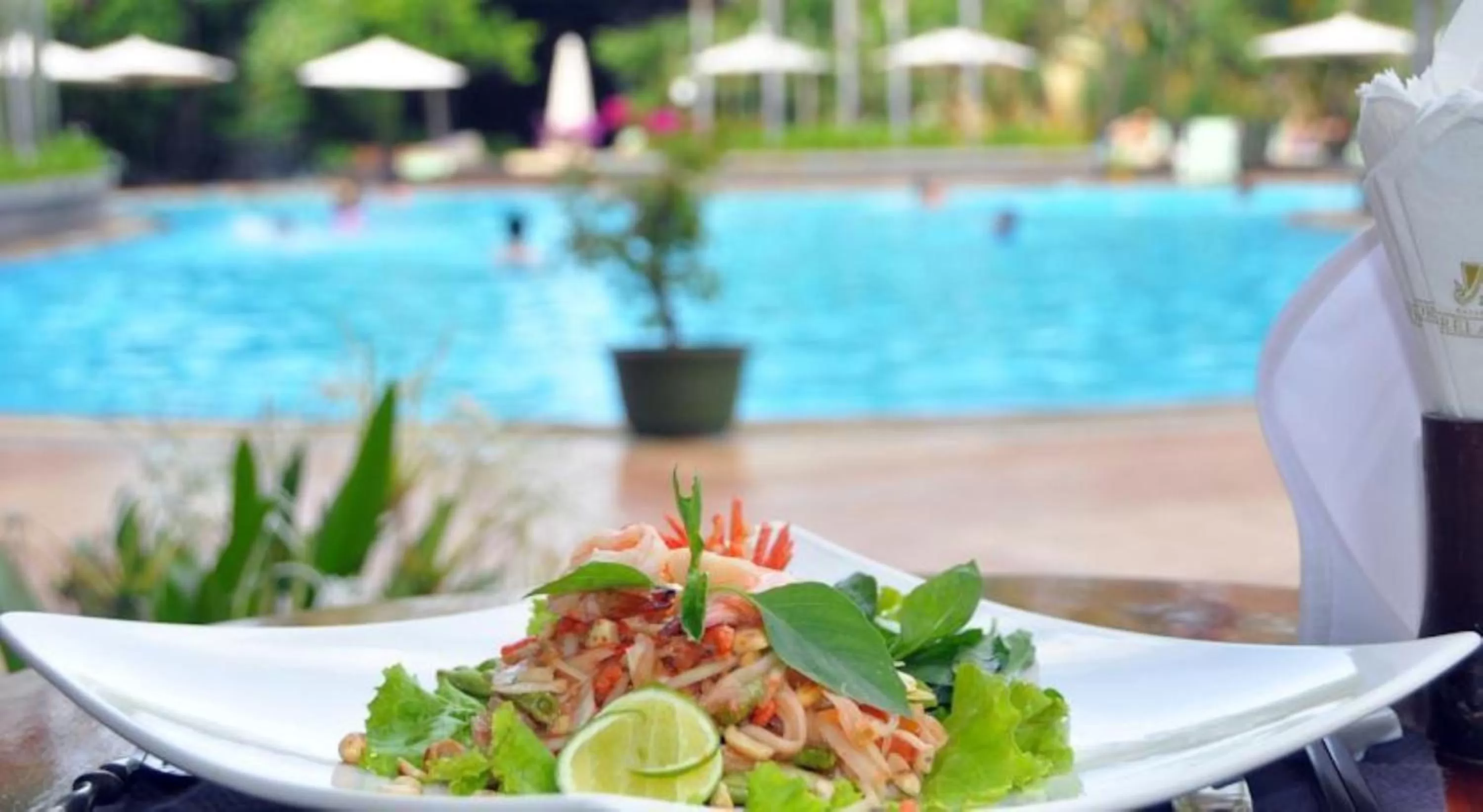 Meals in Glorious Hotel