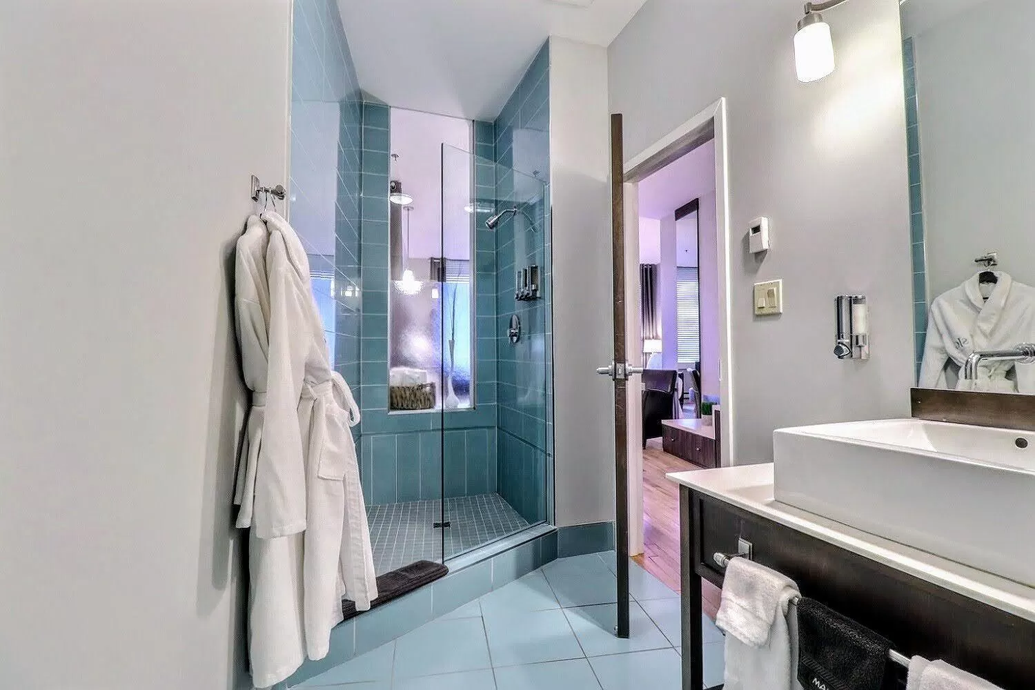 Bathroom in St. James' Gate, Boutique Hotel