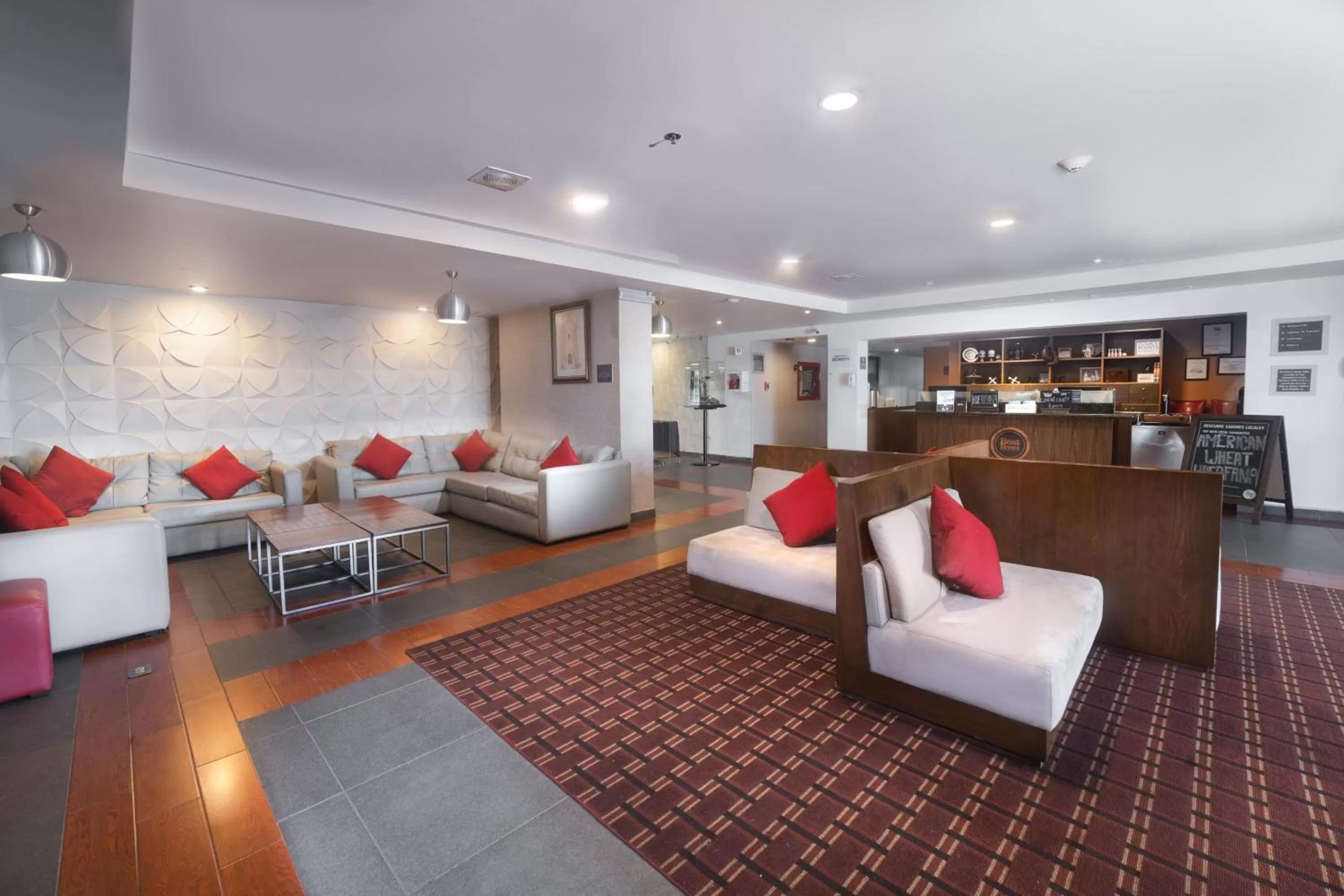 Lobby or reception in Four Points by Sheraton Saltillo