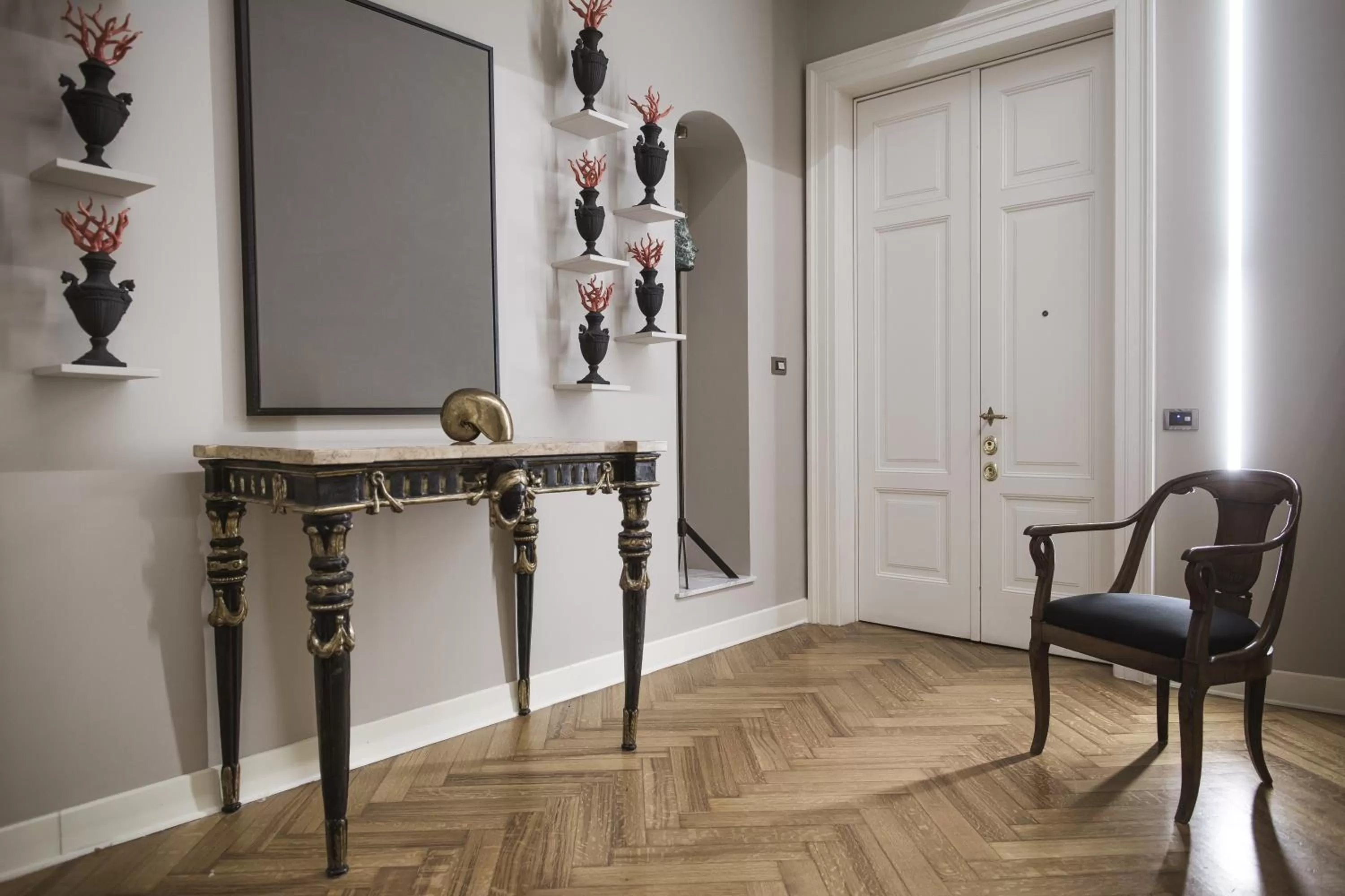 Decorative detail in Seven Historical Suites