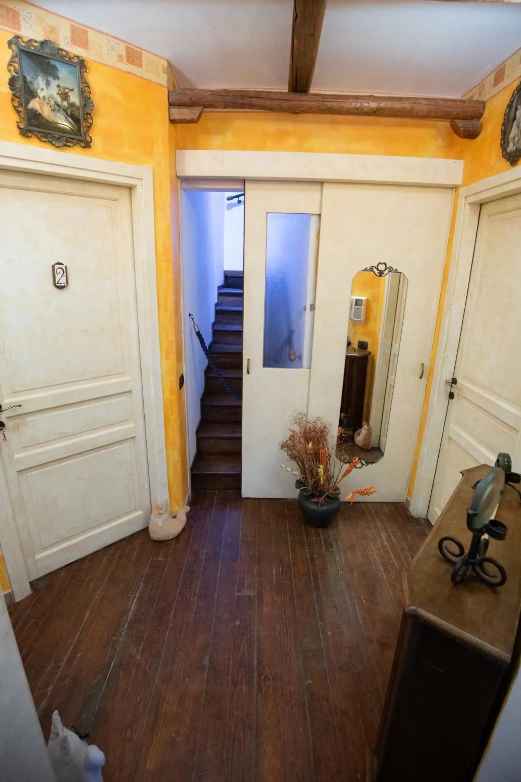 Double or Twin Room with Bathroom - single occupancy in La Casa In Pietra Double or Twin Room with Bathroom - single occupancy in La Casa In Pietra