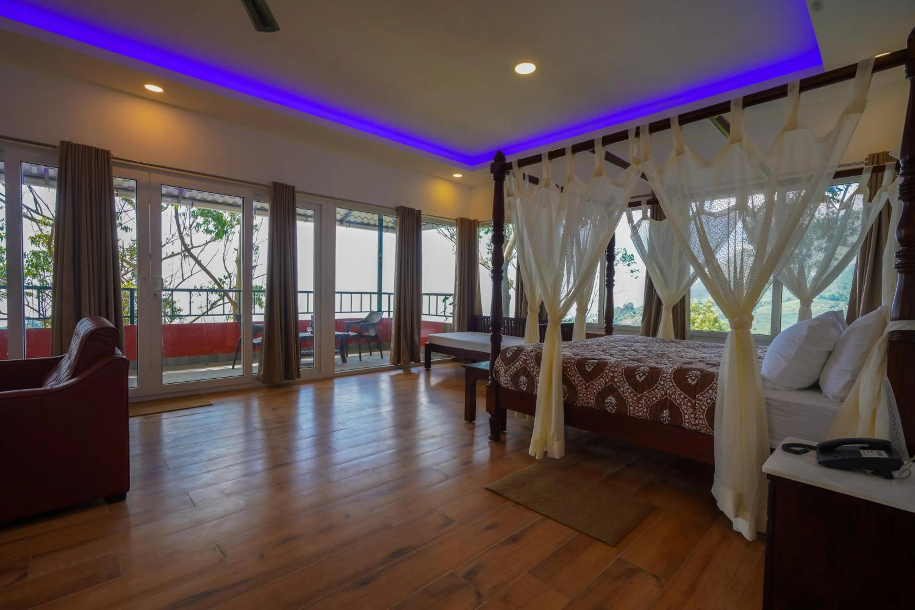 Photo of the whole room in Tea Valley Resort, Munnar