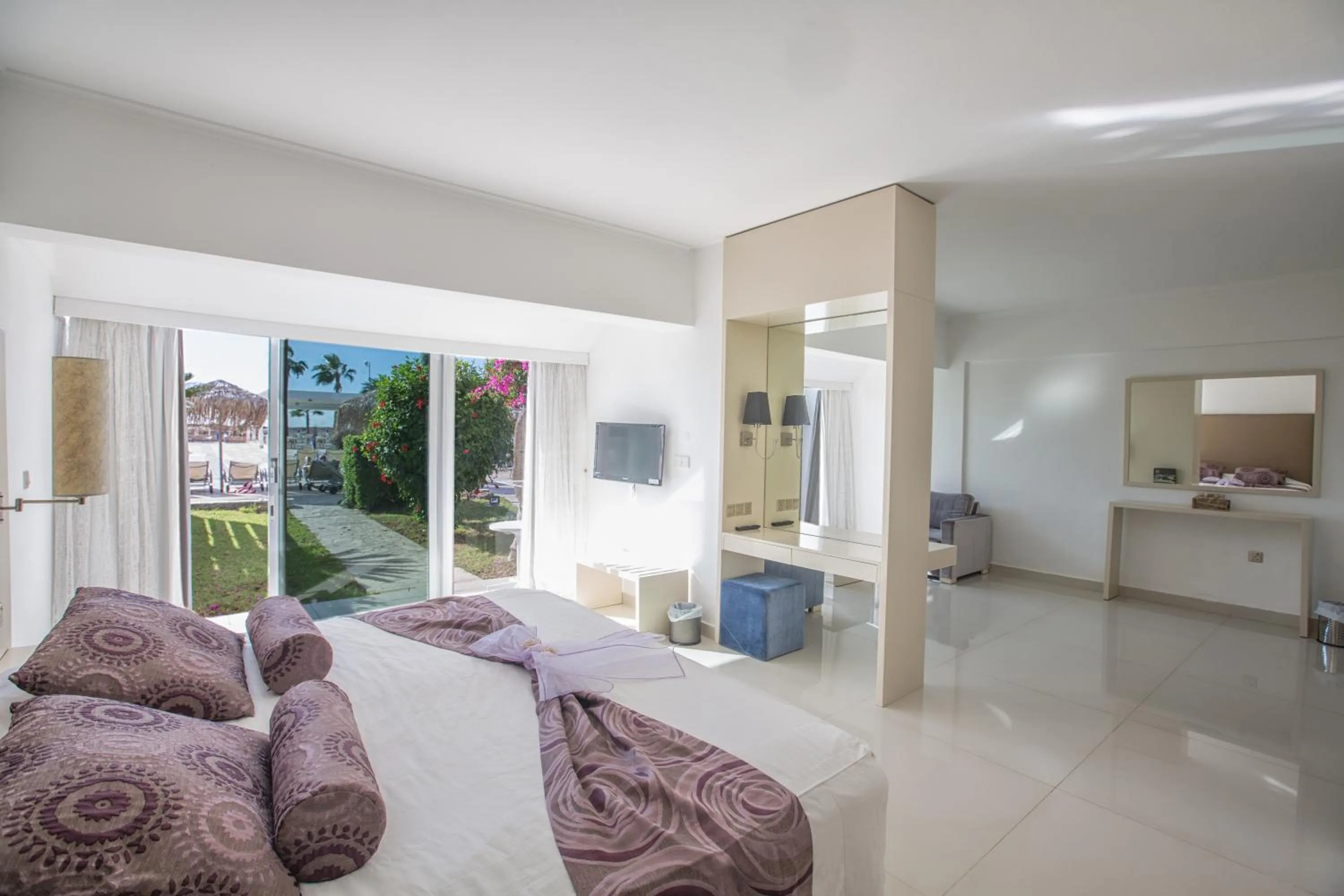 Photo of the whole room in Dome Beach Marina Hotel & Resort