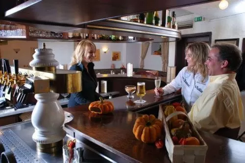 Lounge or bar in Hotel am Wilhelmsplatz