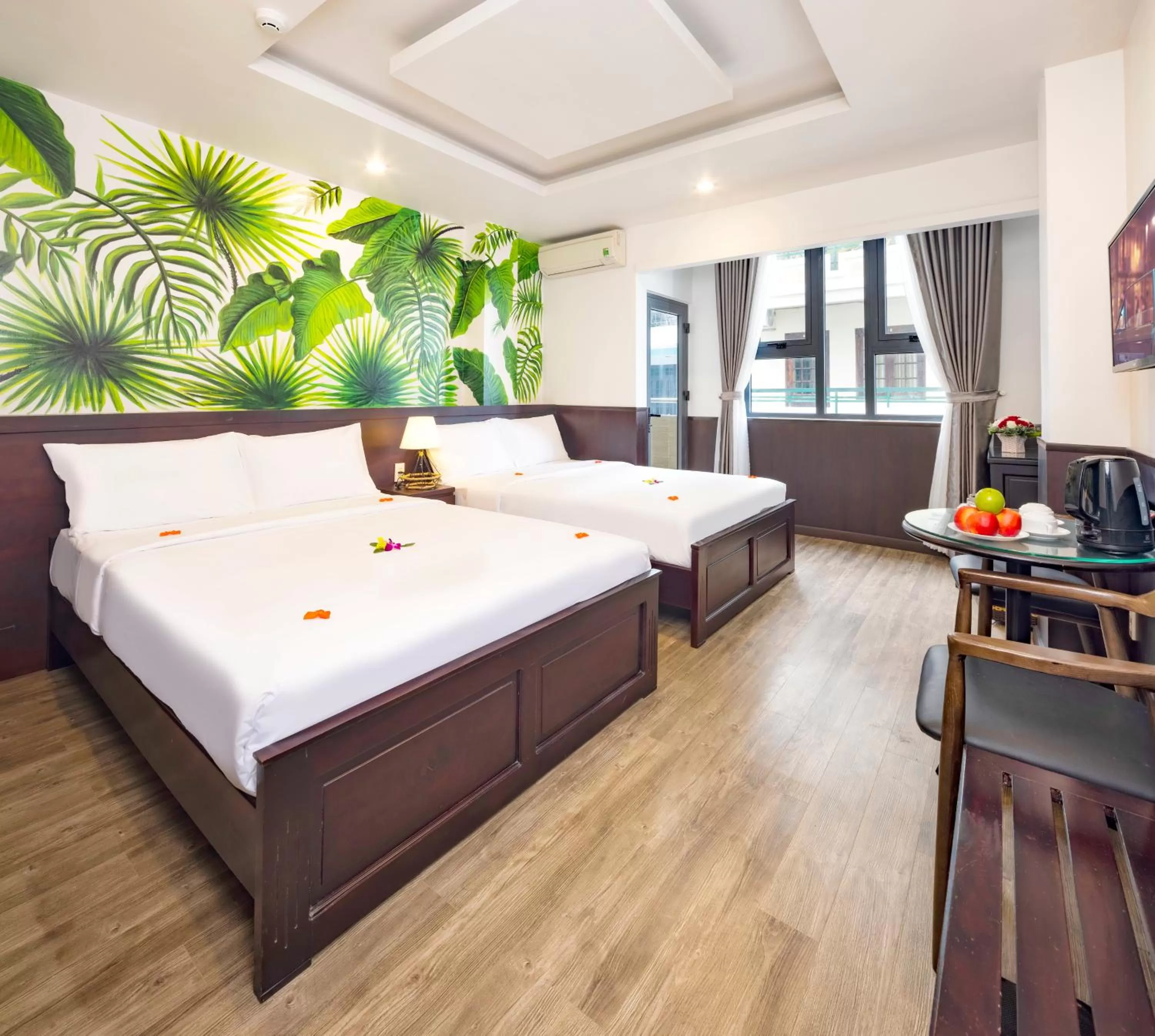 Bed in Azura Gold Hotel & Apartment