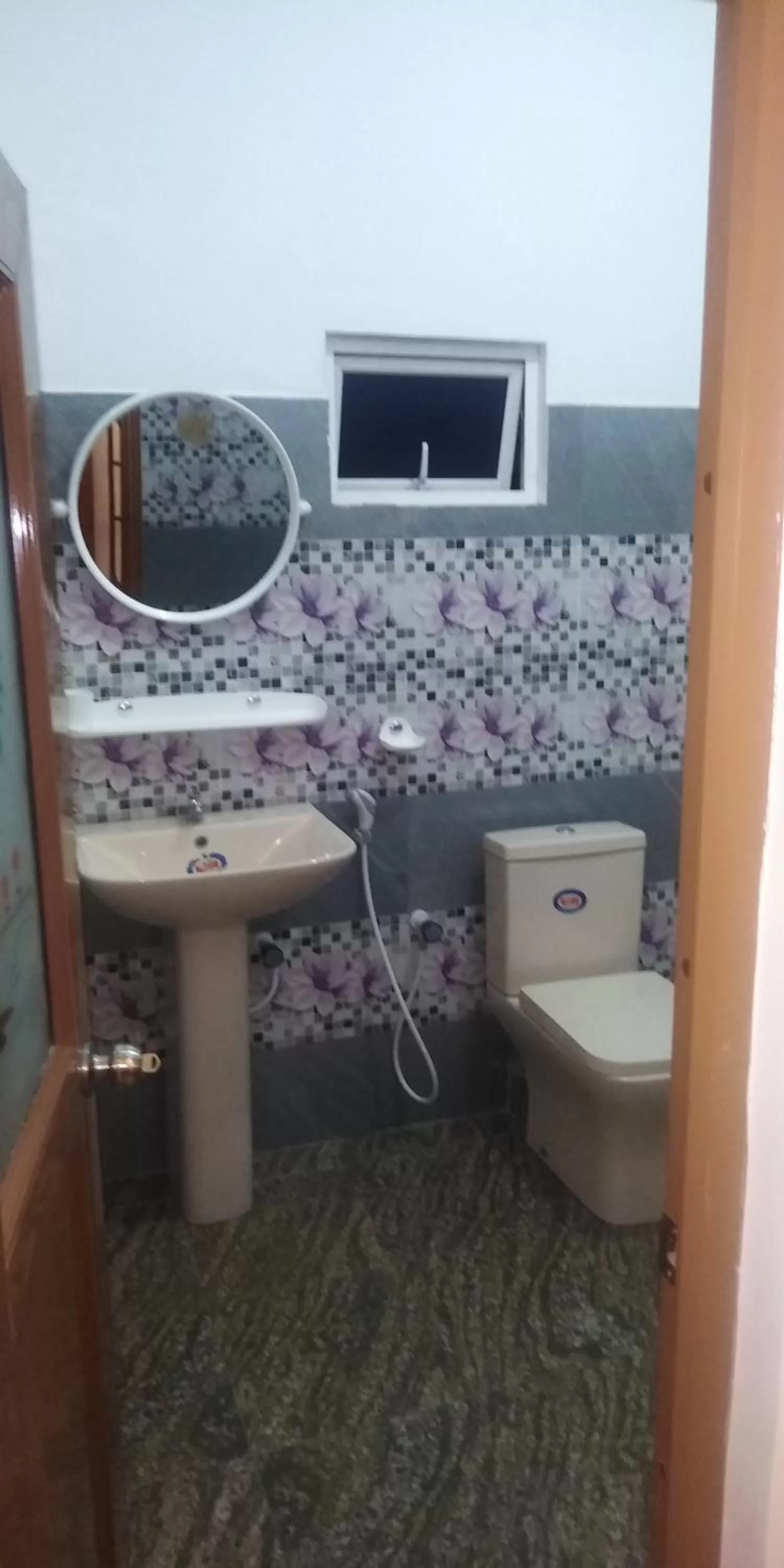 Bathroom in Pearl Resort Mirissa