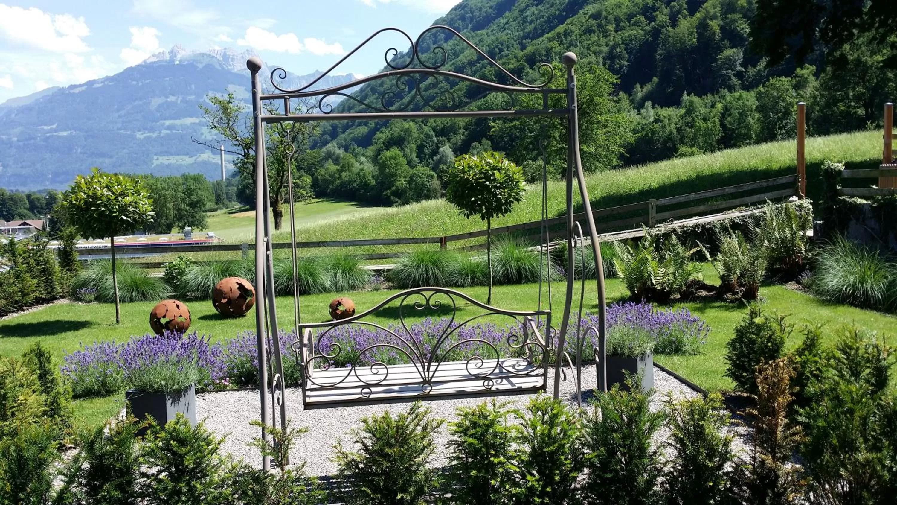 Garden in BnB Elsenerhaus