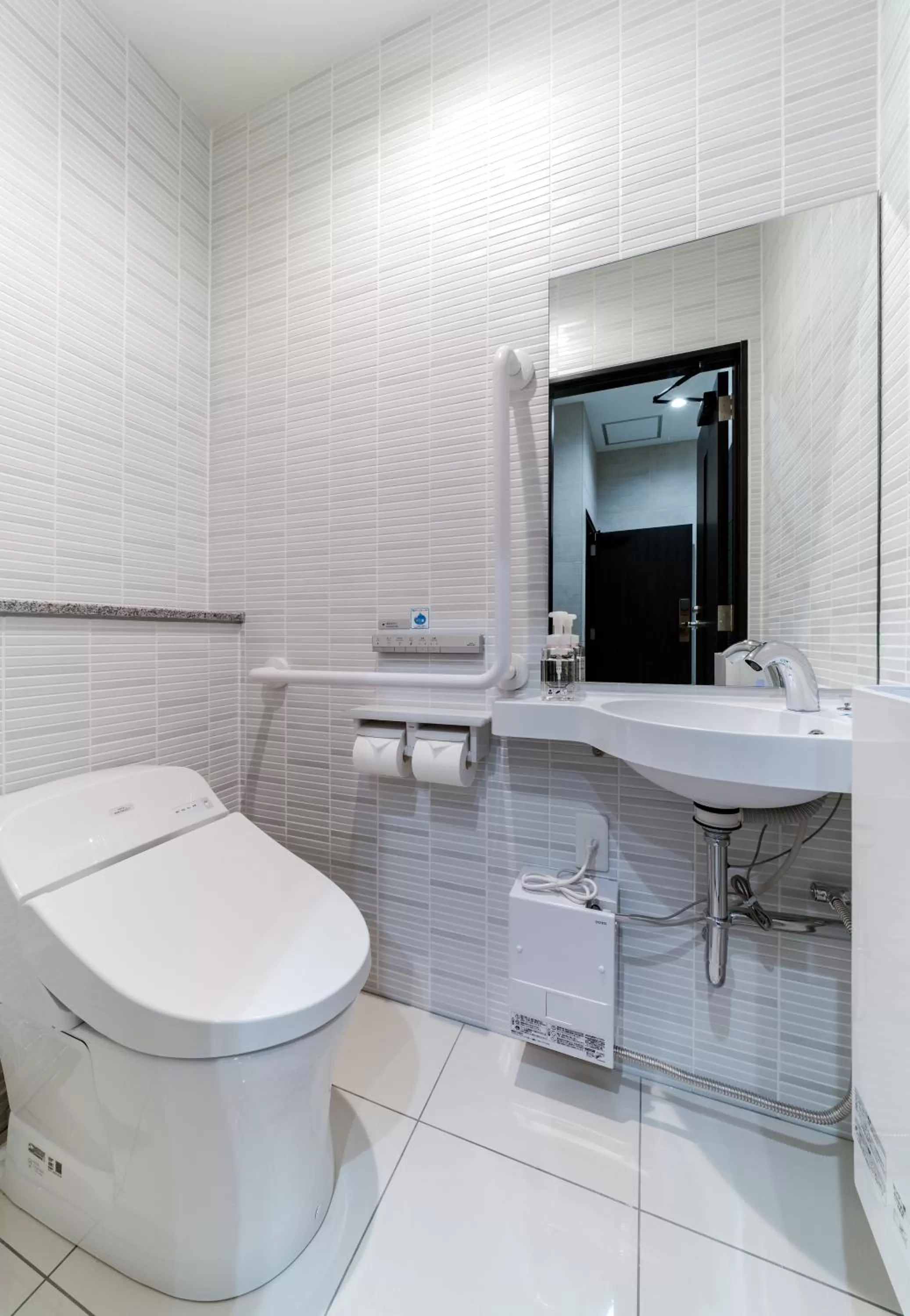 Area and facilities in DEL style Fukuoka Nishinakasu by Daiwa Roynet Hotel