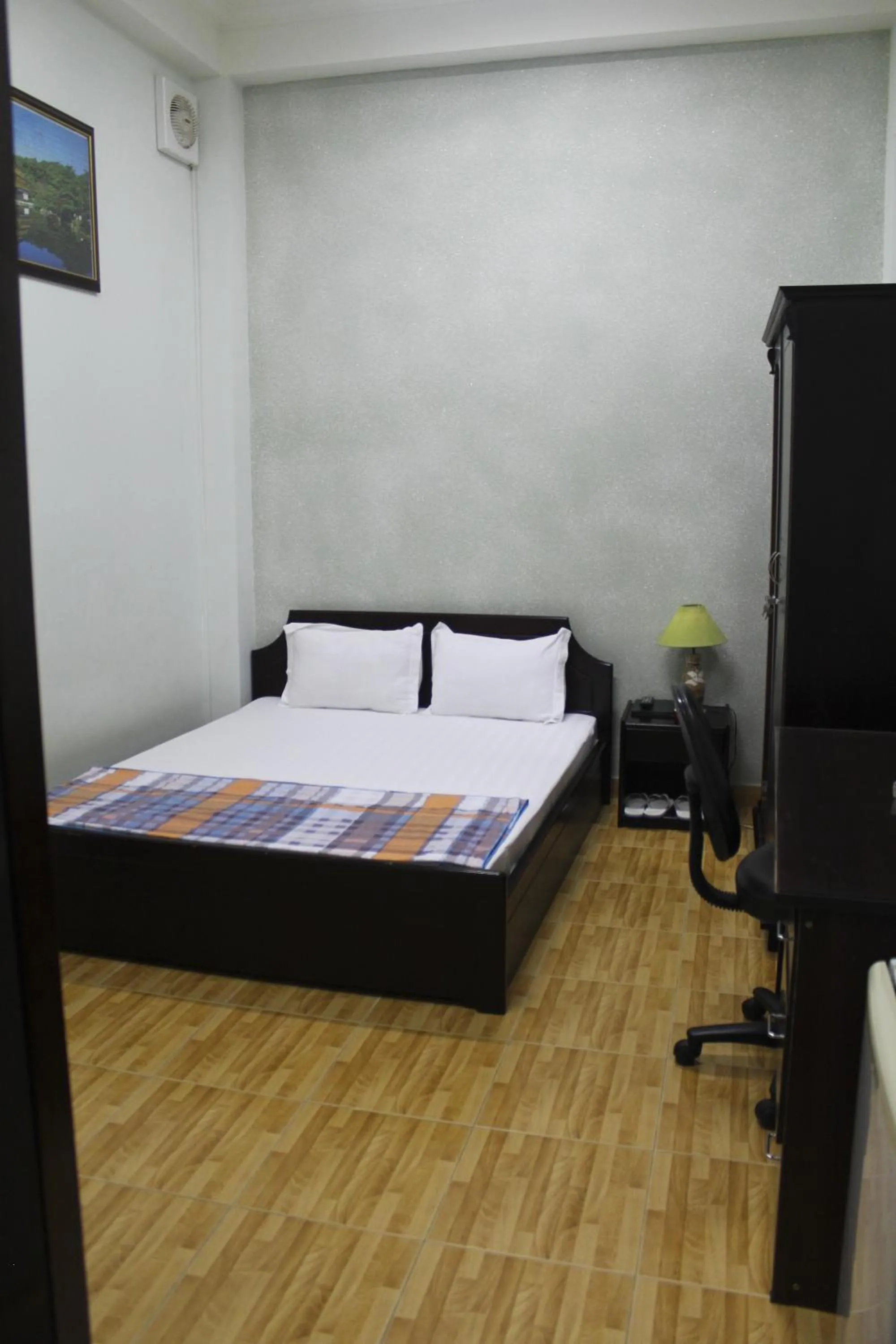 Superior Double Room without Window in Spring Hotel