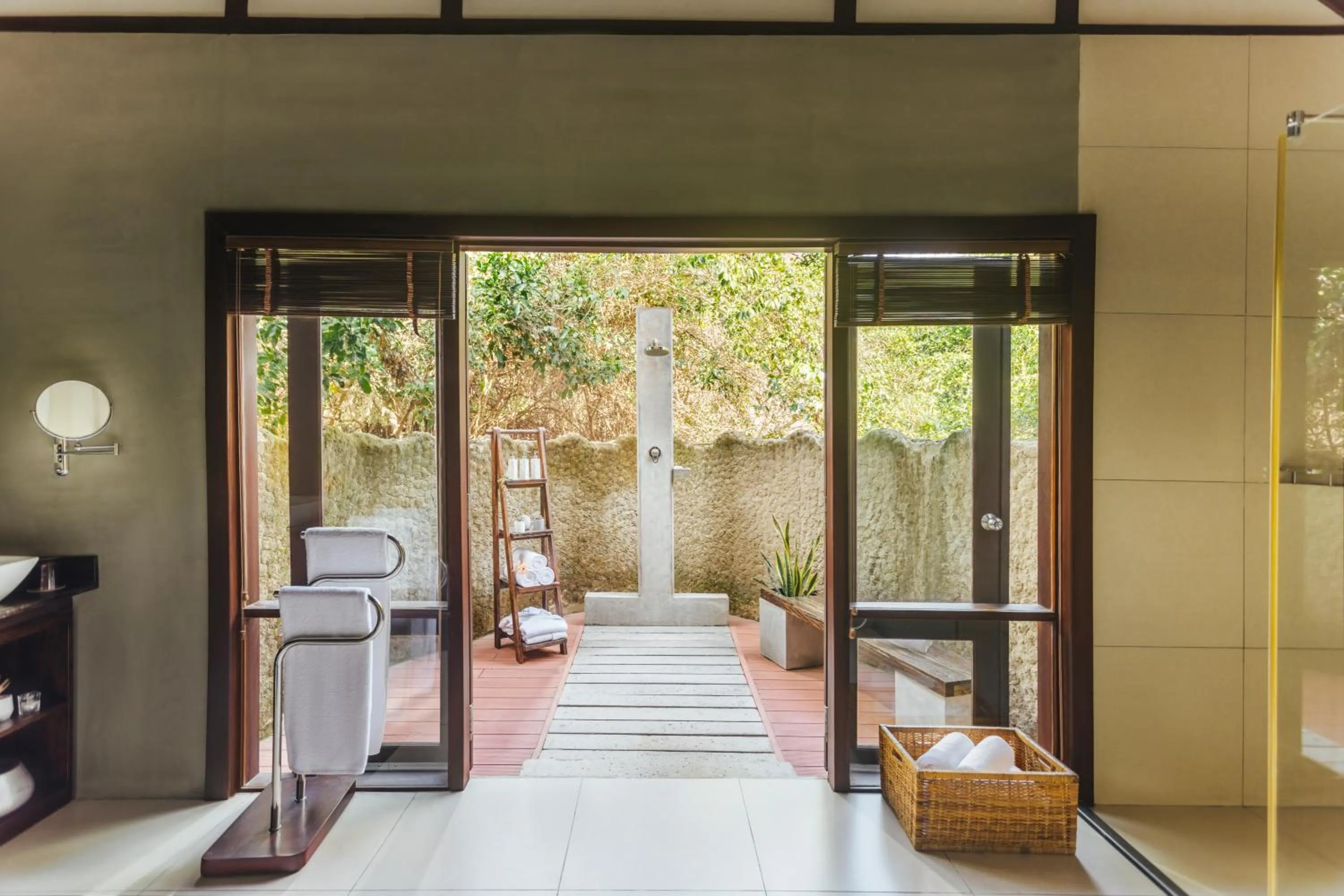Bathroom in Uga Jungle Beach - Trincomalee