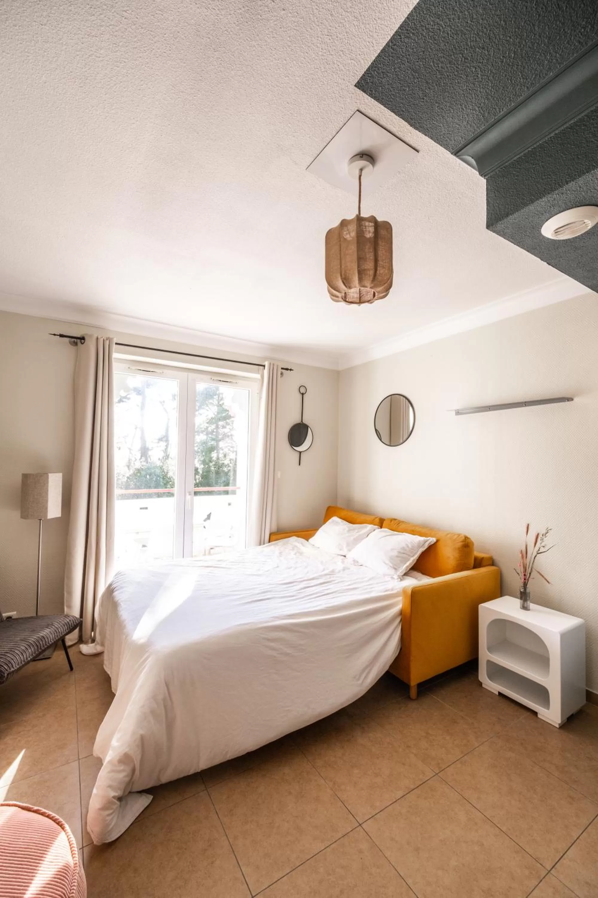 Bed in Résidence Chateau d'Acotz - Avec piscine à 600m des plages à Saint-Jean-de-Luz