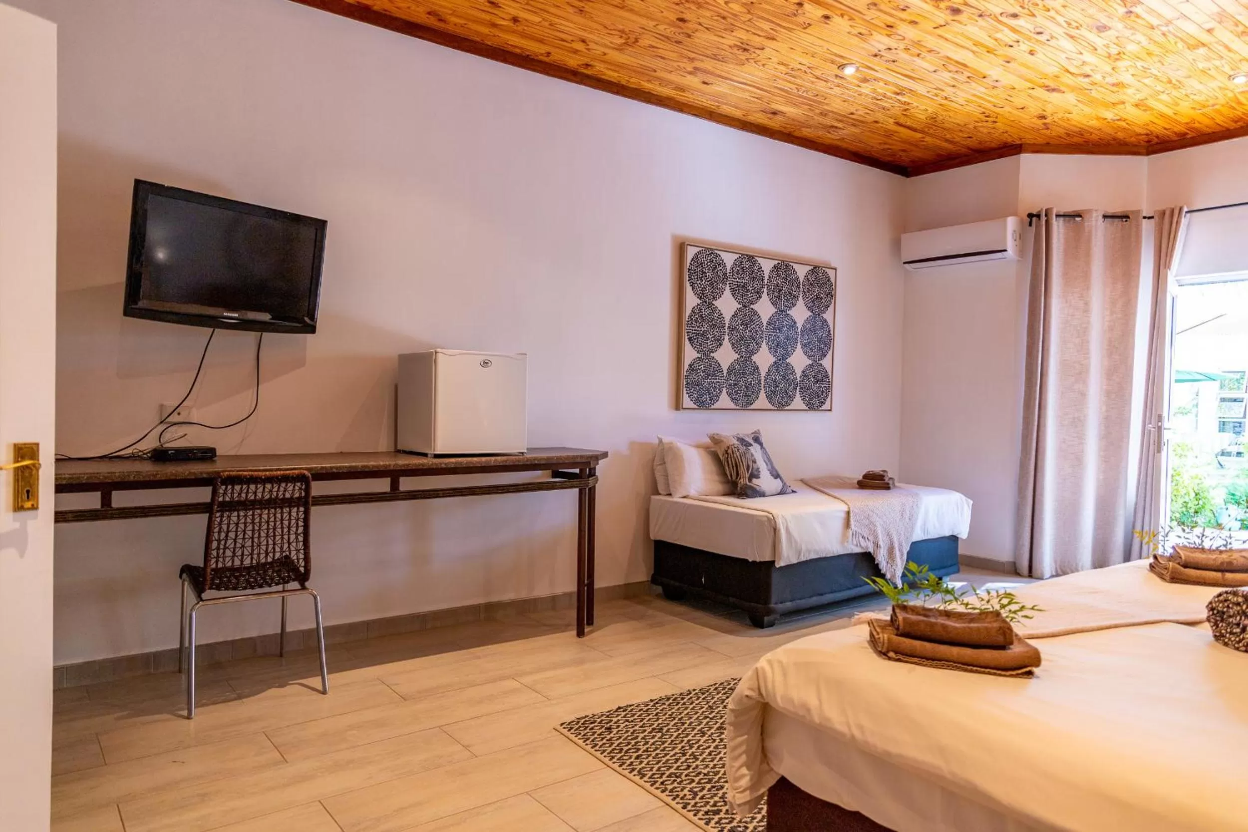 TV and multimedia in Out of Africa Town Lodge