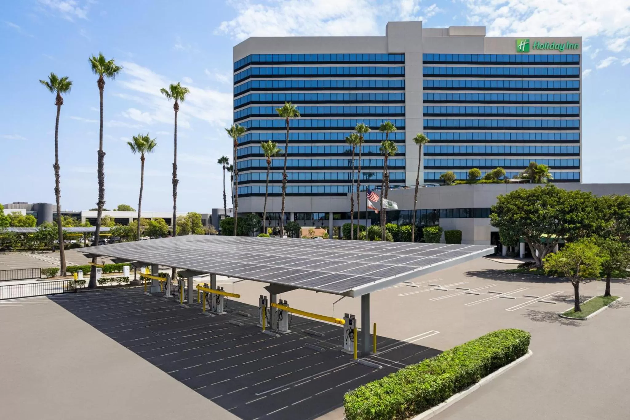 Property building in Holiday Inn Los Angeles Gateway-Torrance by IHG