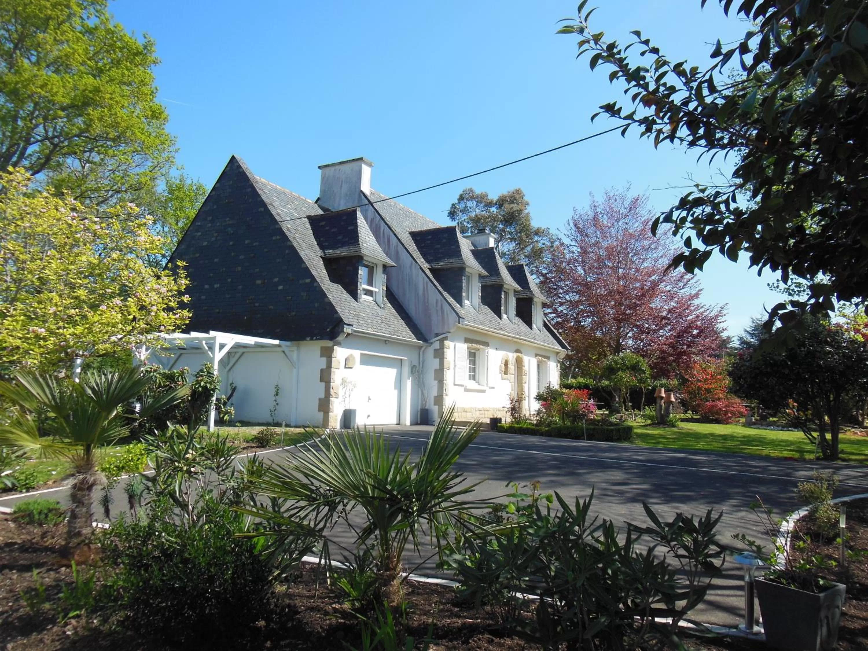 Facade/entrance in Ty An Eol