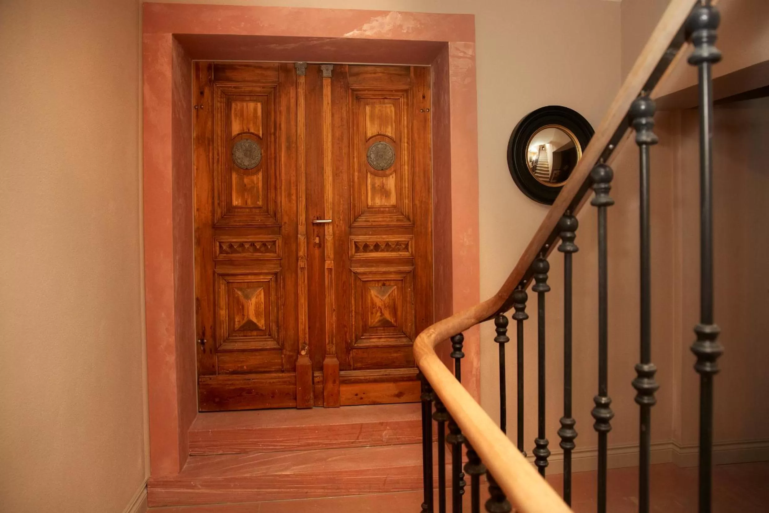 Property building in Auberge de Temple