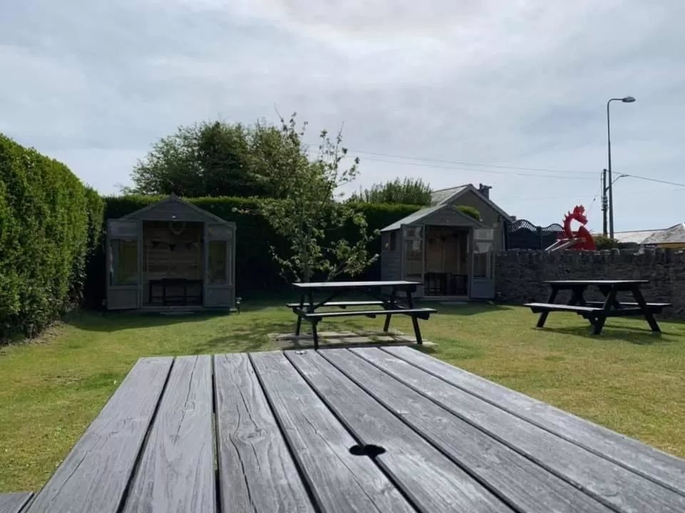 The Queens Hotel Harlech