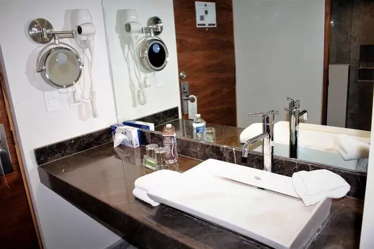 Superior Queen Room in Hotel Plaza Kokai Cancún Superior Queen Room in Hotel Plaza Kokai Cancún