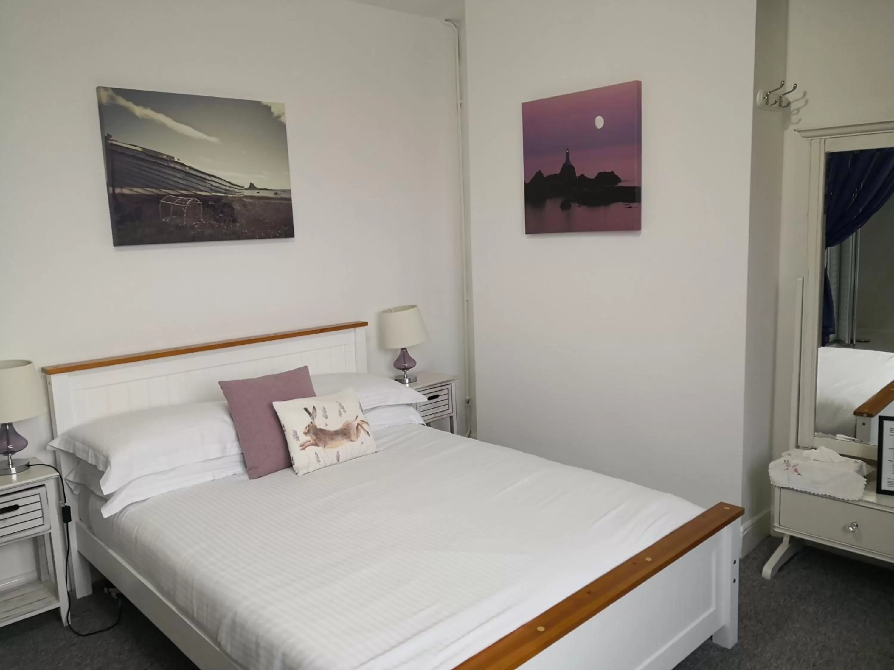 Bedroom in Sunset Guest House