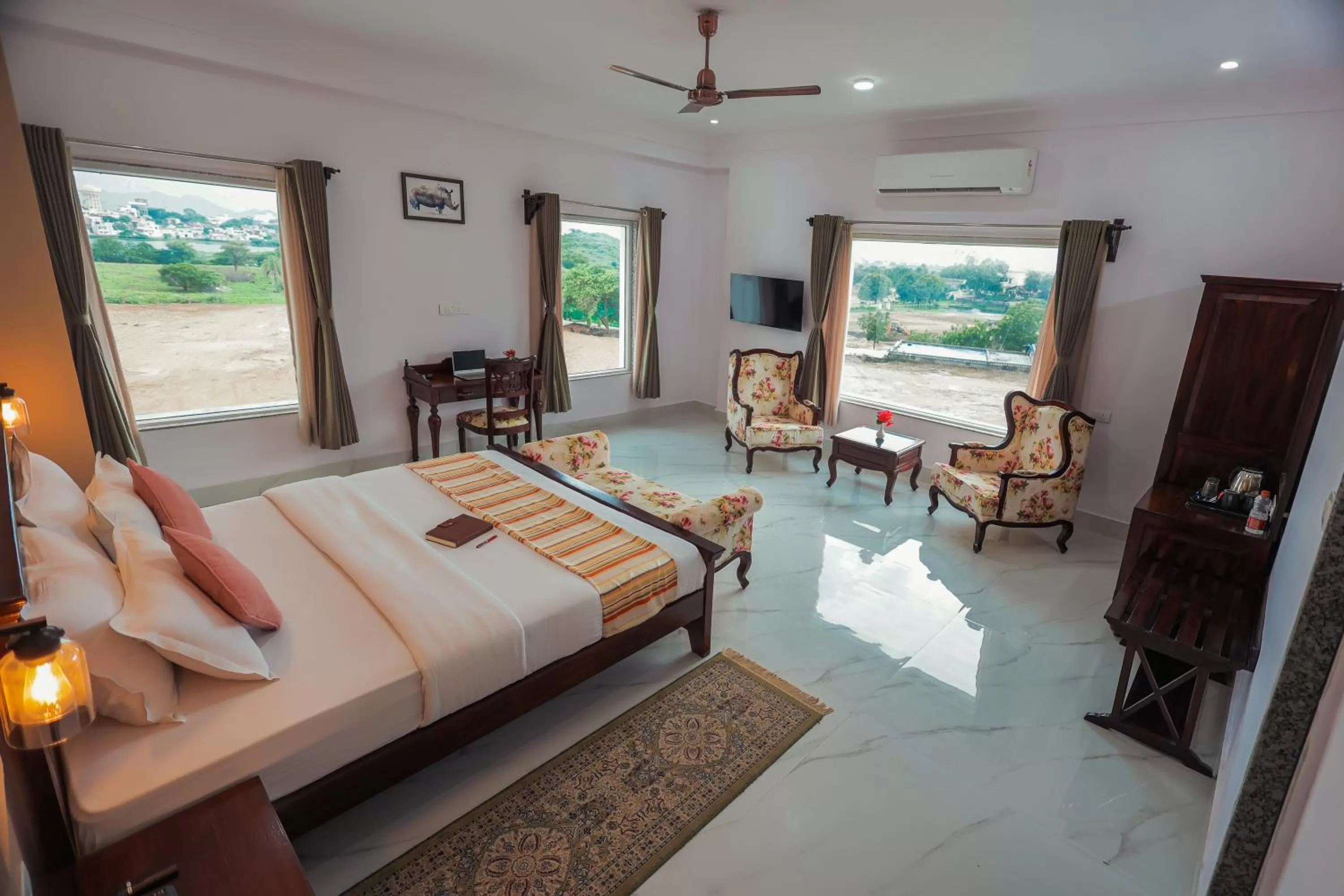 Bedroom in Revaas Lake View Boutique Stay