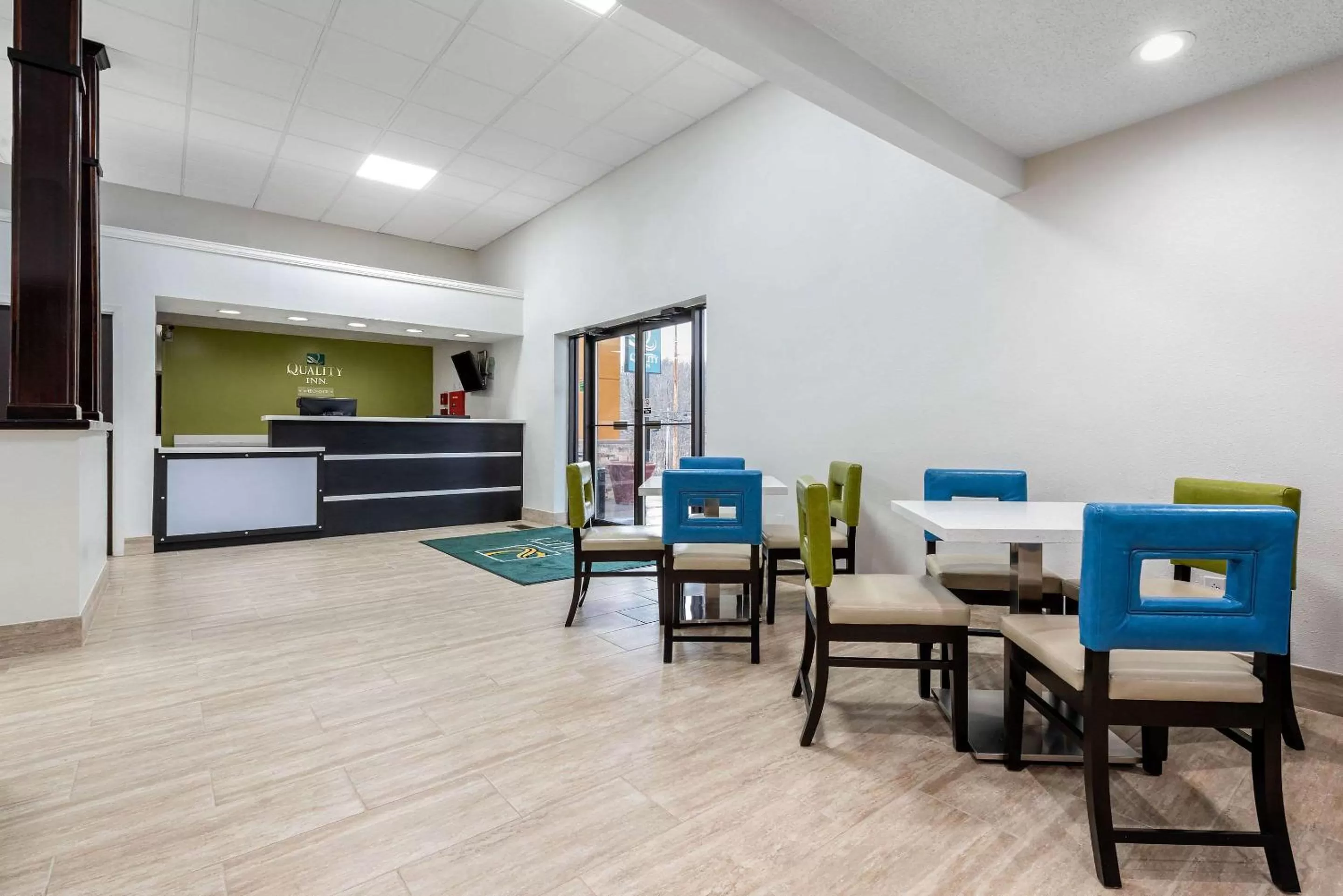Lobby or reception in Quality Inn