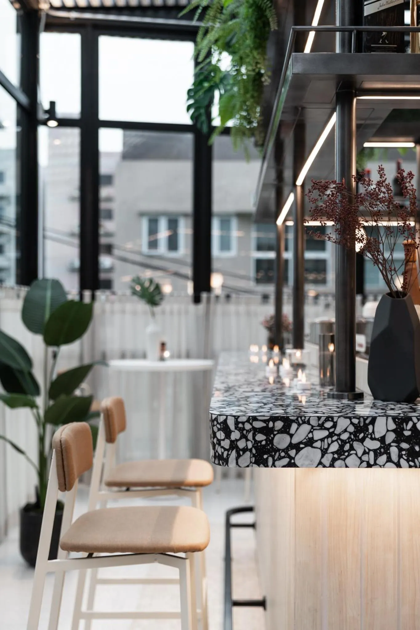 Lounge or bar in Mii Hotel Srinakarin