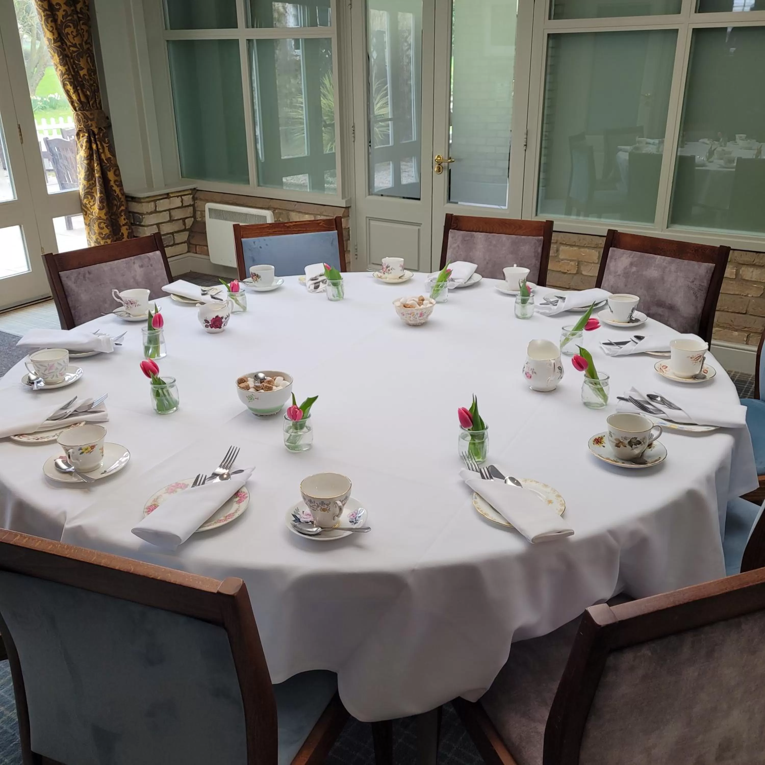 Coffee/tea facilities in Quy Mill Hotel & Spa, Cambridge