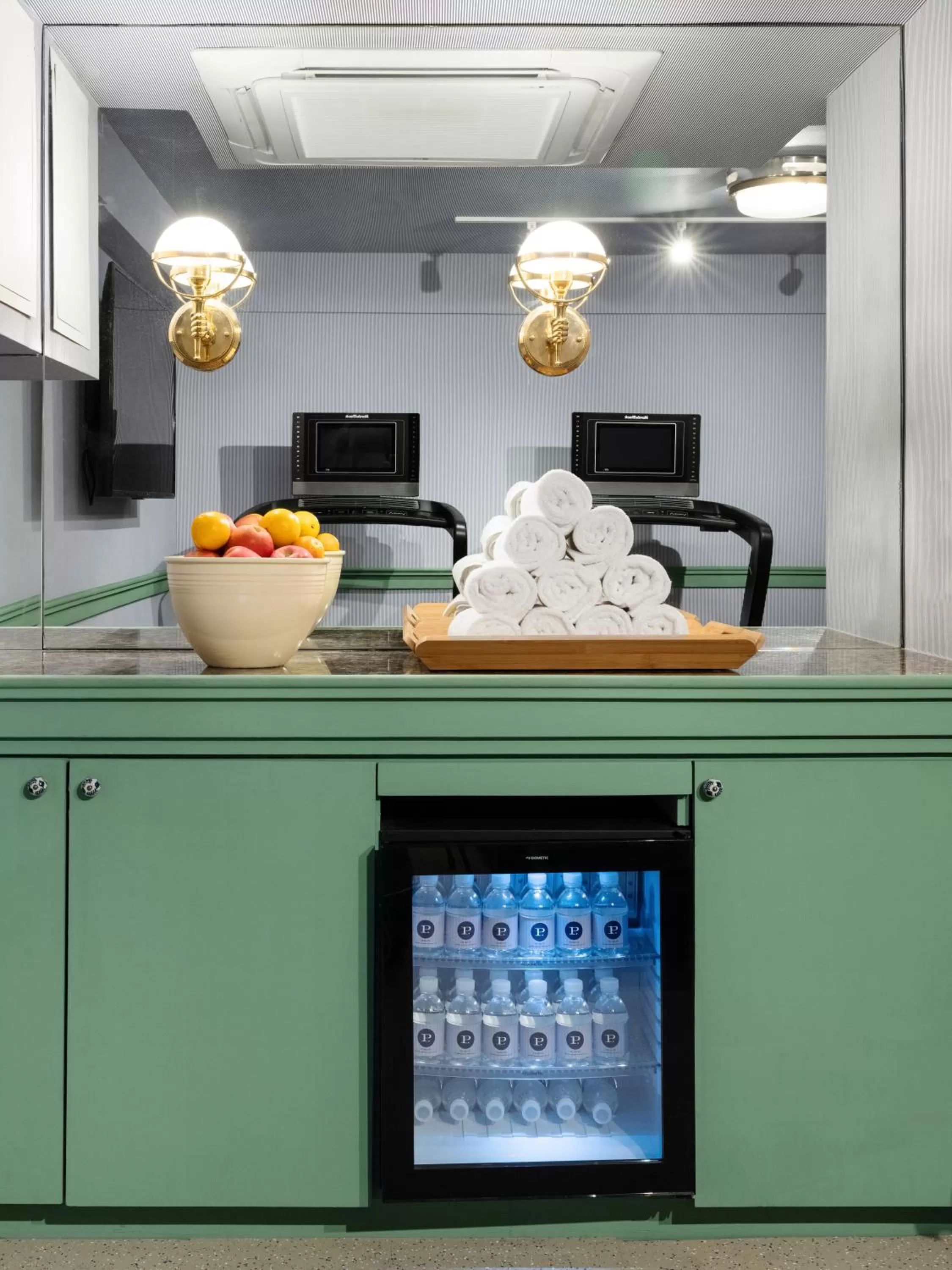 Fitness centre/facilities in Palihouse West Hollywood at Beverly Hills